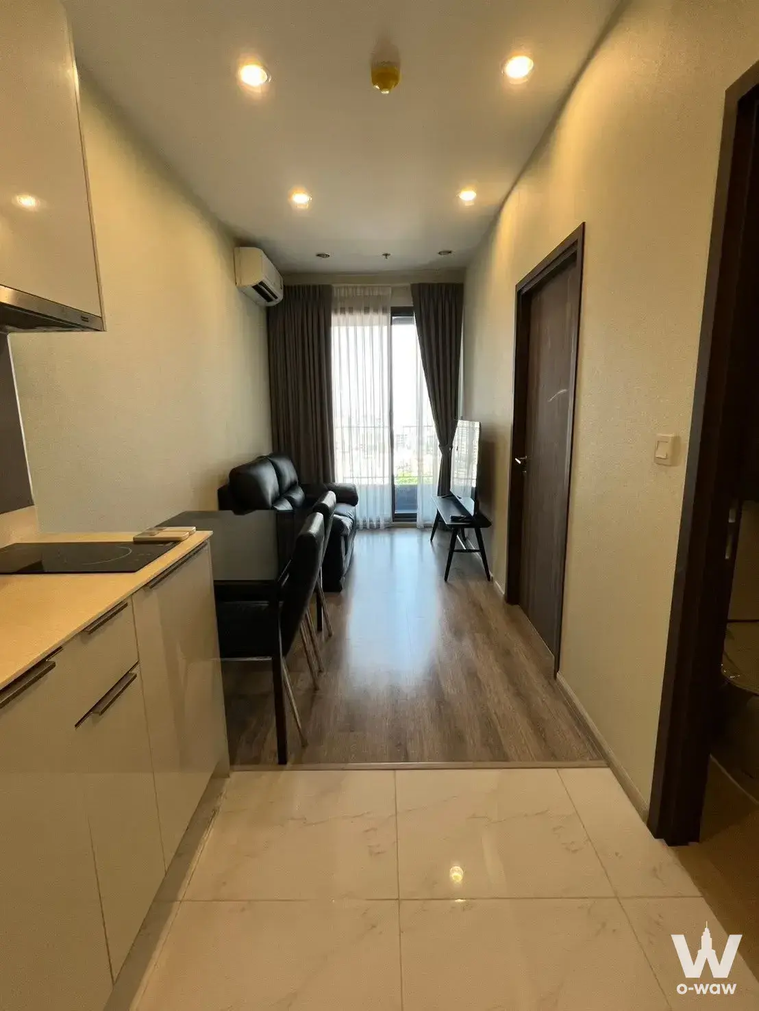 Sukhumvit Soi 66, Udomsuk, Bang Na, Bangkok, Thailand