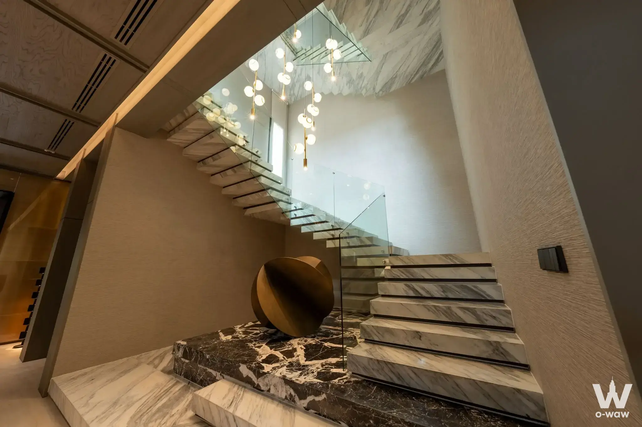 House with 6 bedrooms for sale at SONLE RESIDENCES — photo 3 of 4