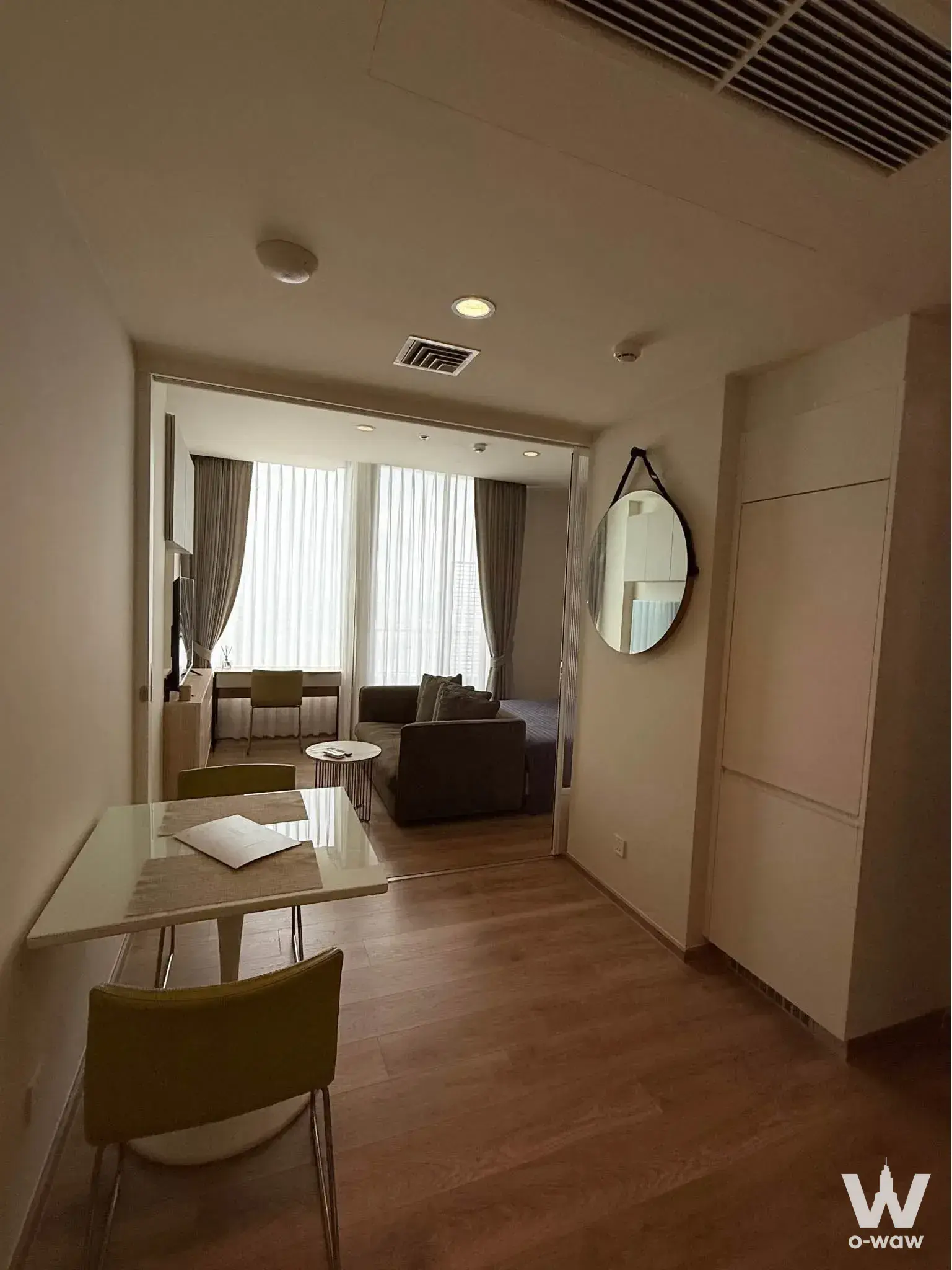 Condo with 1 bedroom for rent at Noble Form Thonglor โนเบิล ฟอร์ม ทองหล่อ — photo 2 of 5