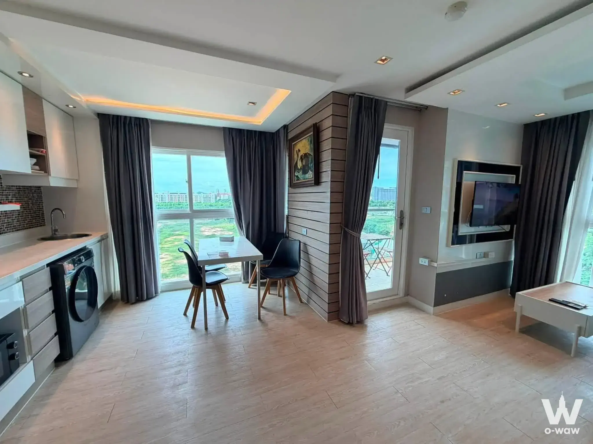 Condo with 1 bedroom for rent at La Santir Condominium — photo 4 of 5