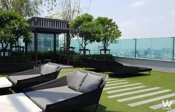 Condo with 1 bedroom for rent at RHYTHM Sathorn