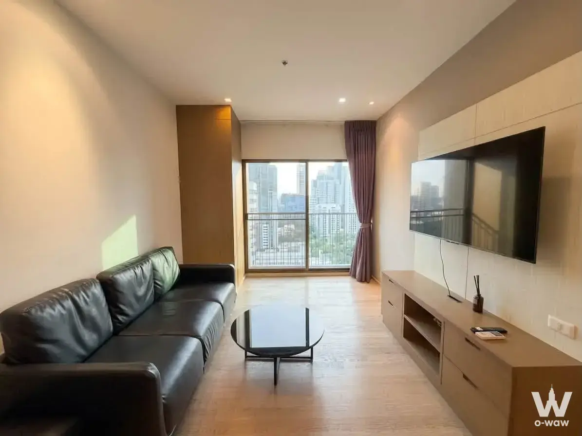 Condo with 1 bedroom for rent at Noble Refine — photo 2 of 5