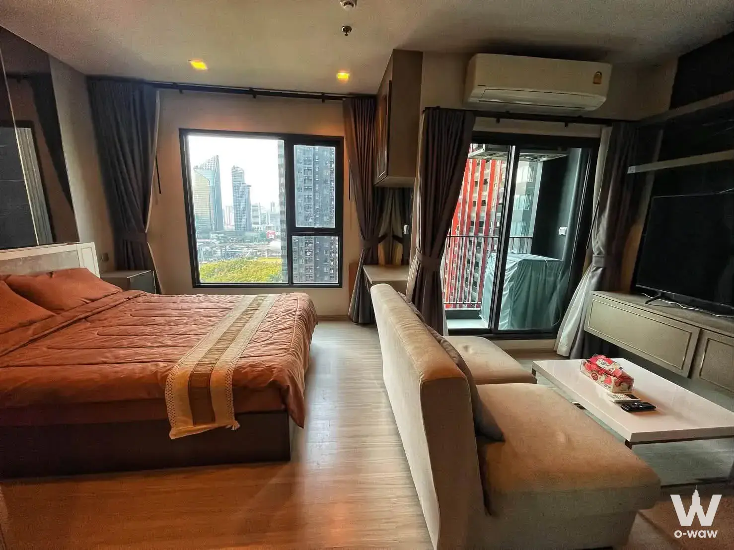 Condo with 1 bedroom for rent at Life Asoke - Rama 9 — photo 3 of 5