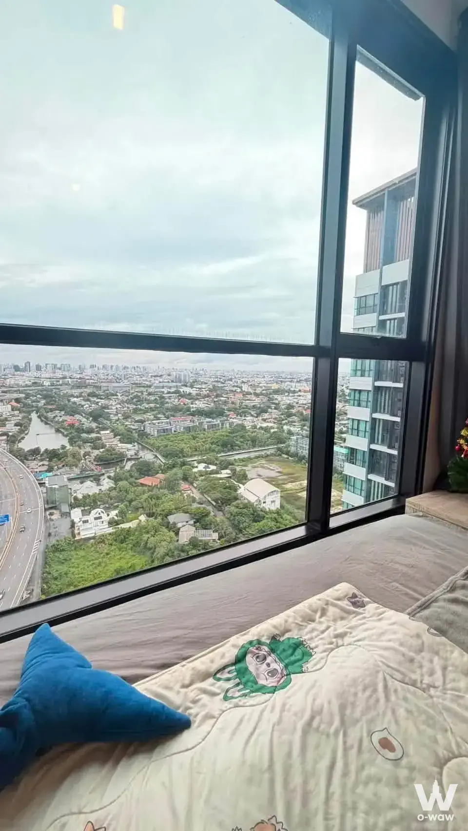 Condo with 1 bedroom for rent at THE BASE Rama 9-Ramkhamhaeng — photo 4 of 5