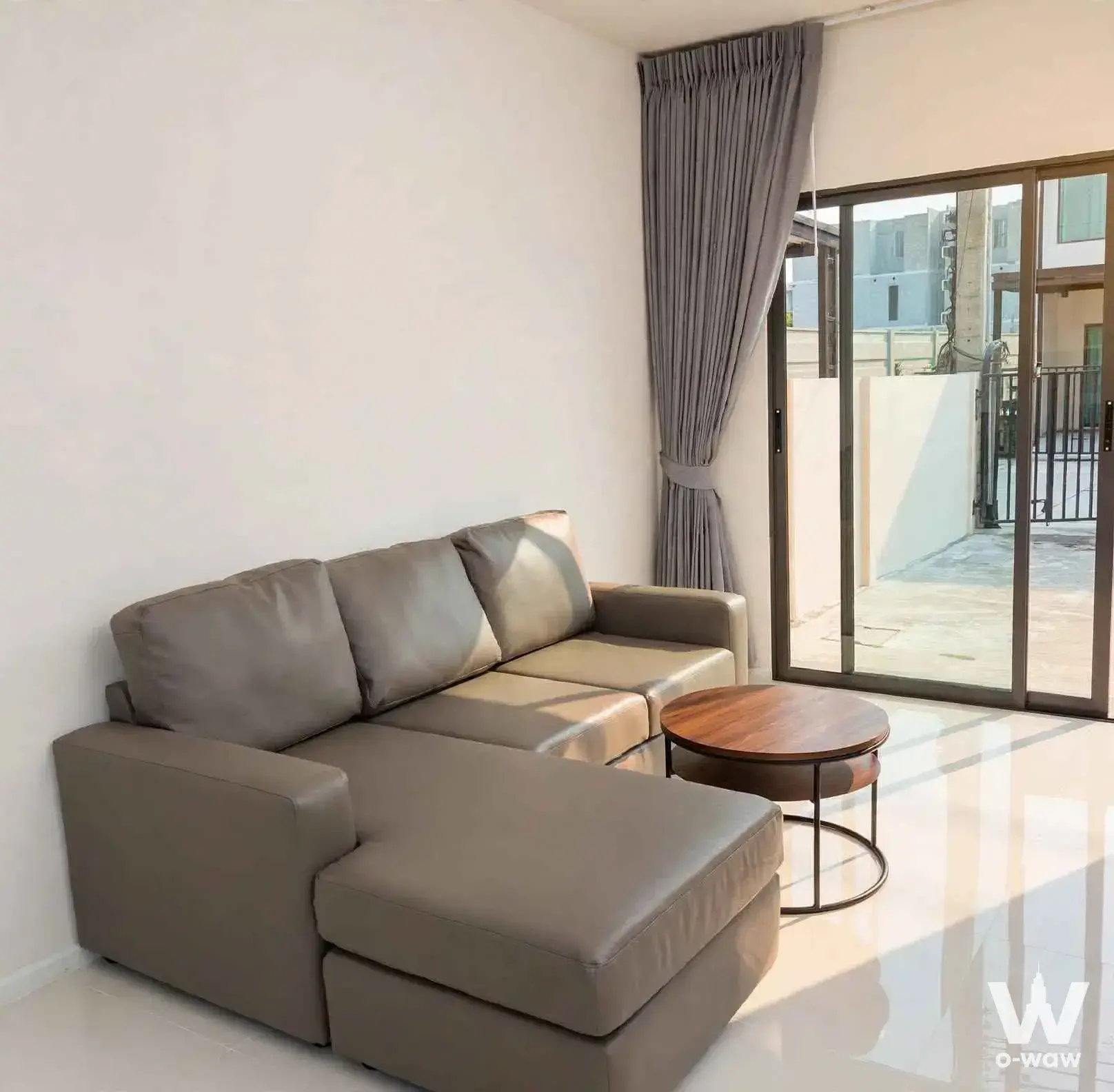 Townhouse with 2 bedrooms for rent at Altitude Kraf Bangna — photo 2 of 4