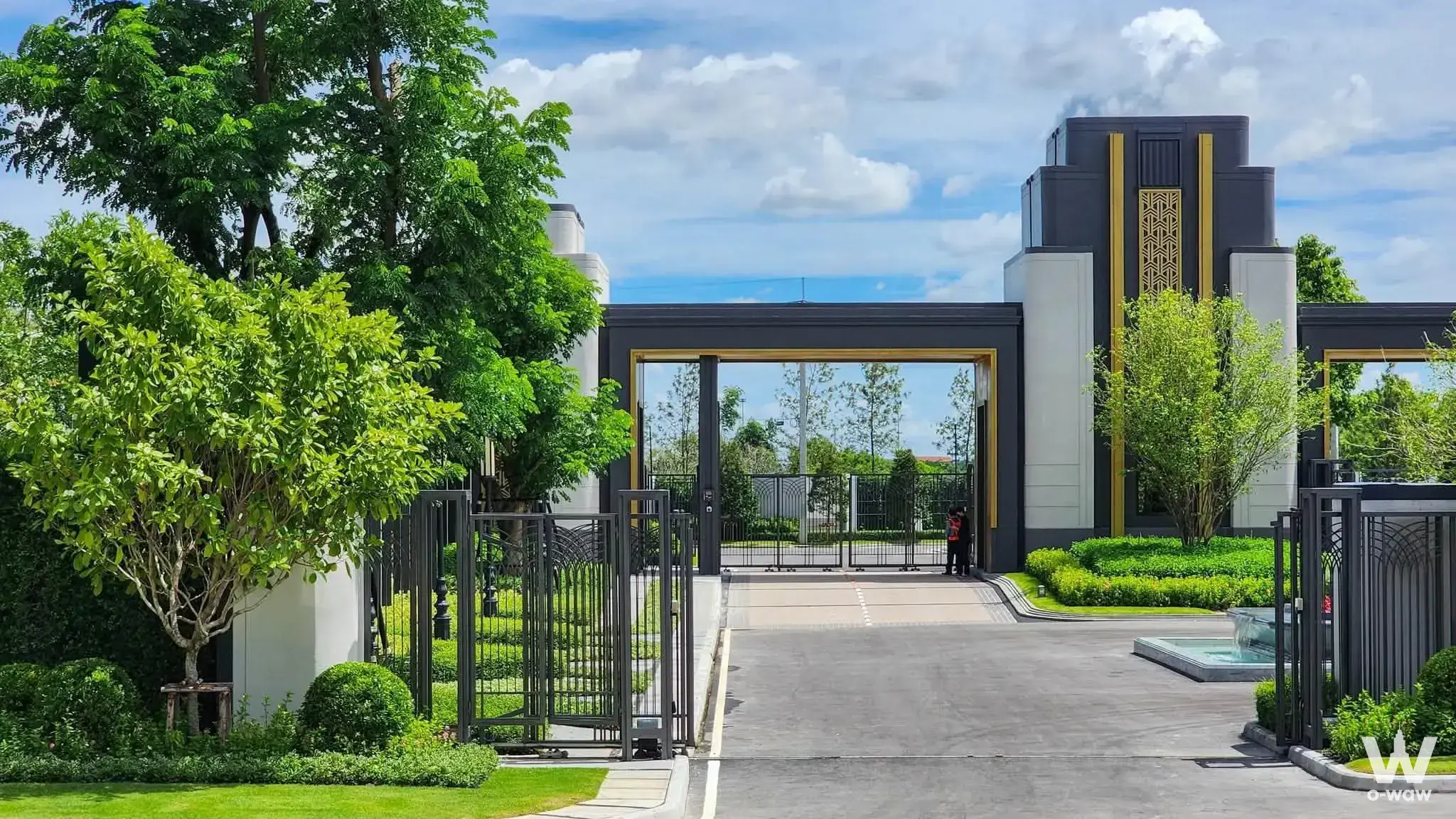 House for sale at Rattanathibet Road, Nonthaburi