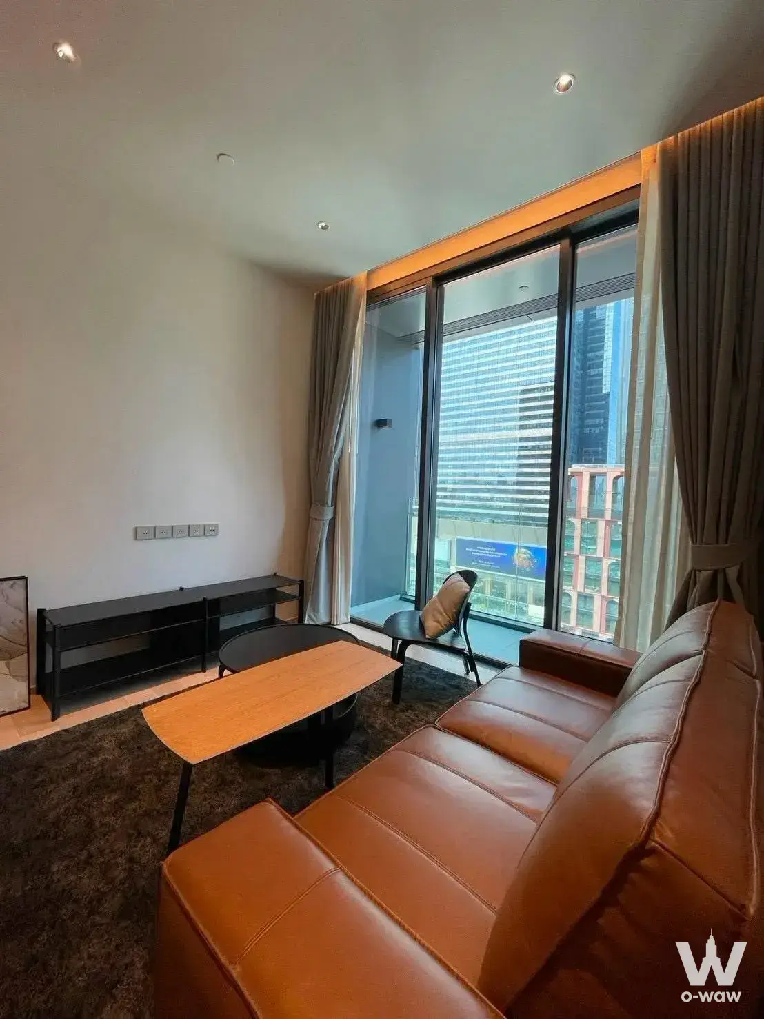 Condo with 1 bedroom for rent at EI8HTEEN SEVEN — photo 5 of 5