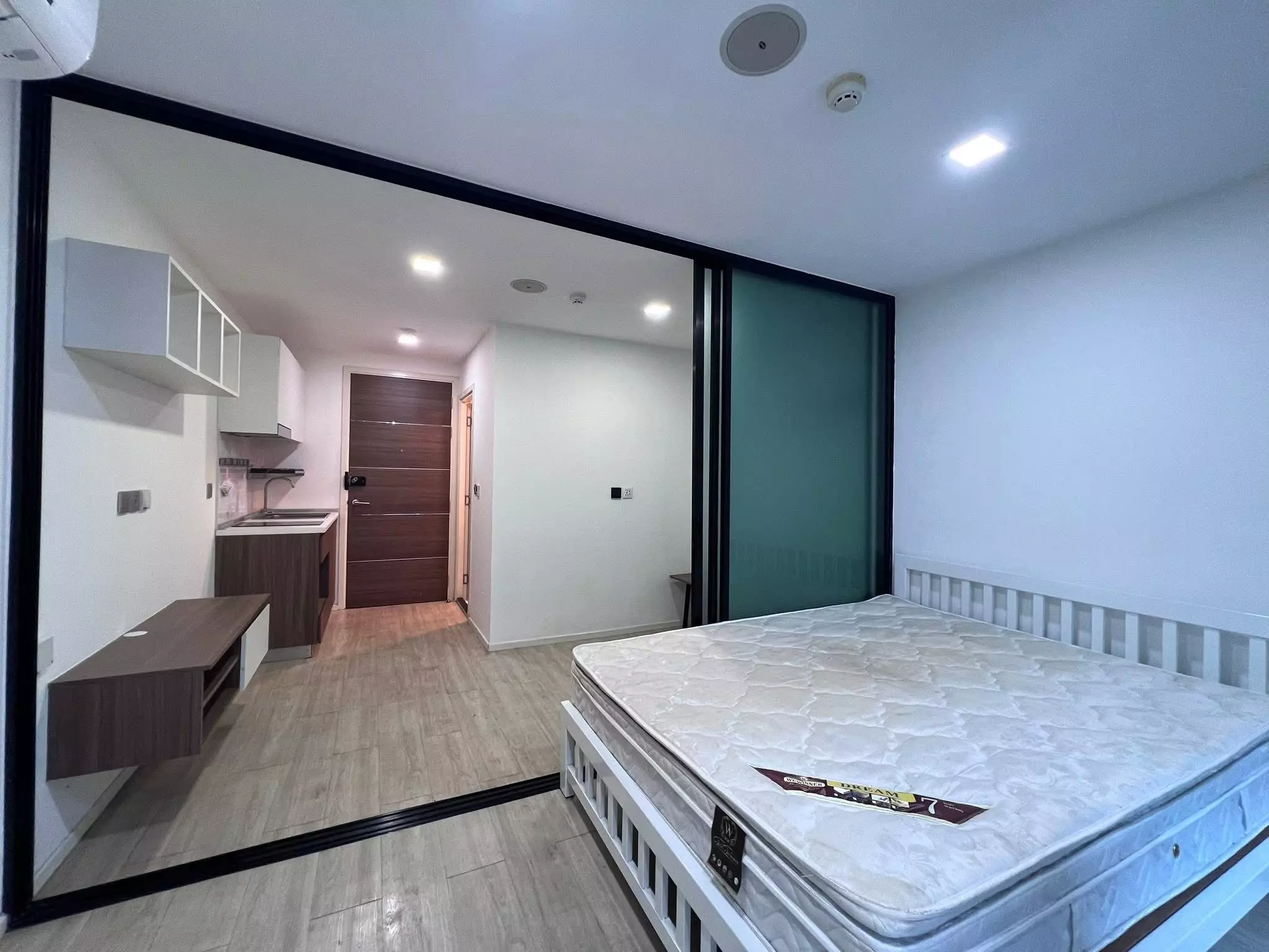 Ladprao 71 Alley, Saphan Song Subdistrict, Lat Phrao District, Bangkok