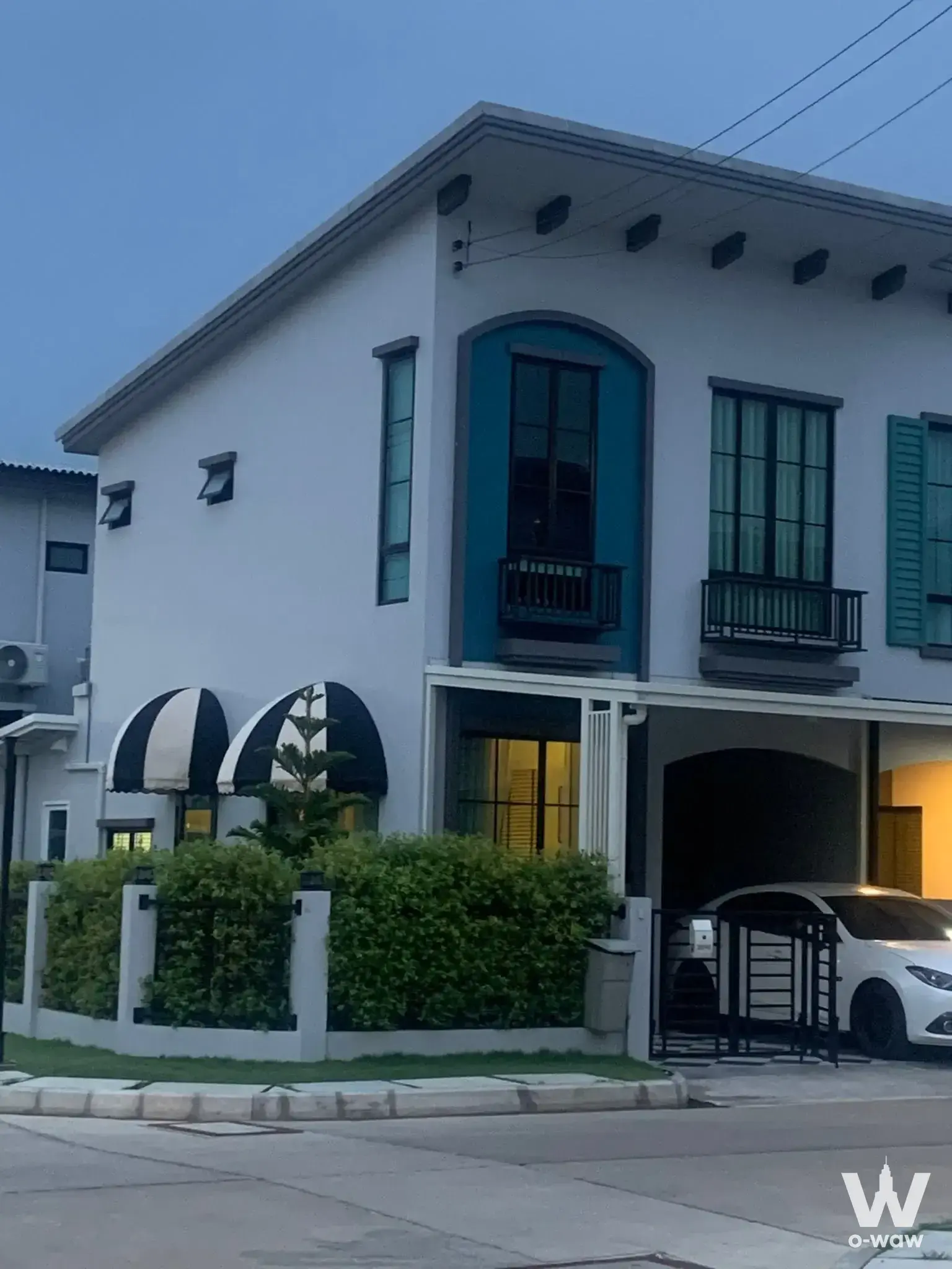 Townhouse with 2 bedrooms for rent at Anasiri Ramkhamhaeng — photo 1 of 5