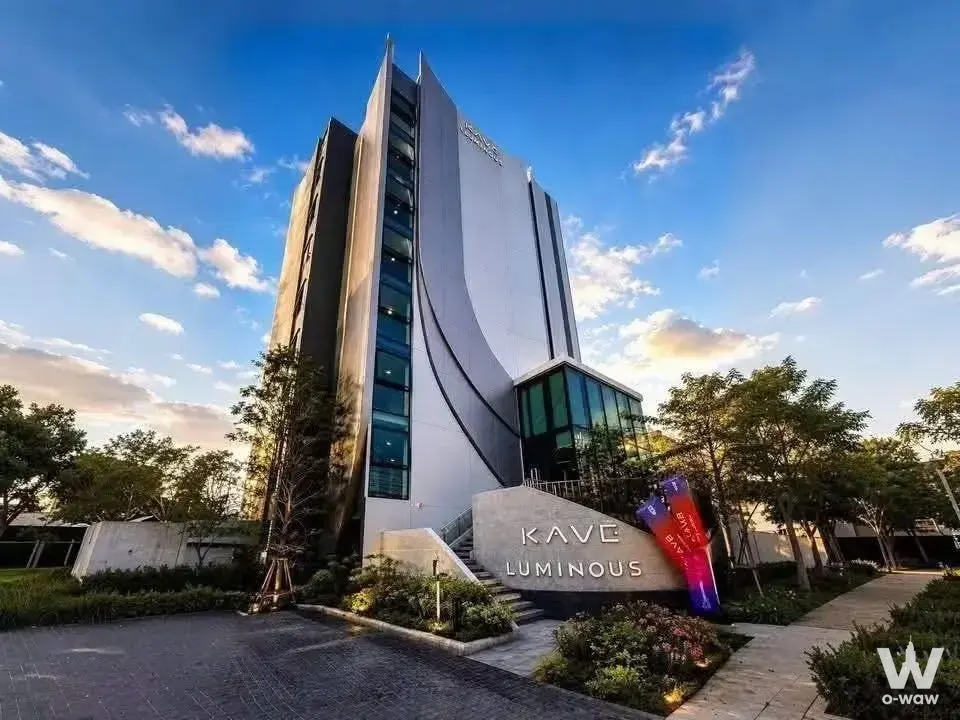 Near King Mongkut's University of Technology Thonburi (KMUTT), Bangmod