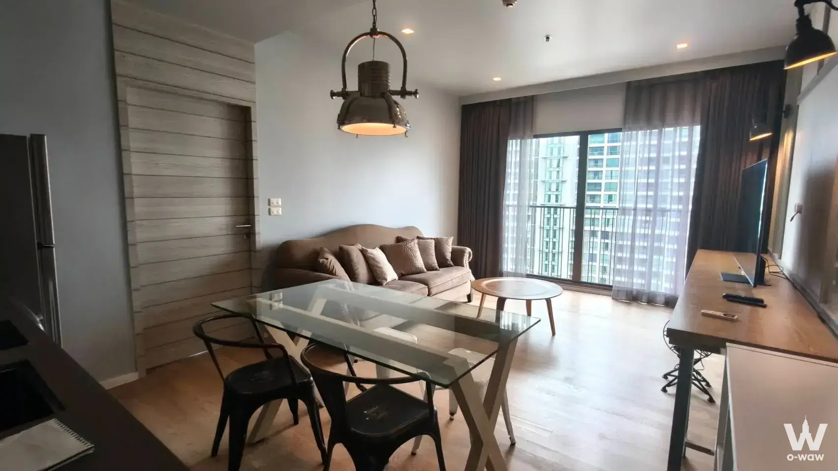 Condo with 1 bedroom for rent at Noble Refine — photo 4 of 5