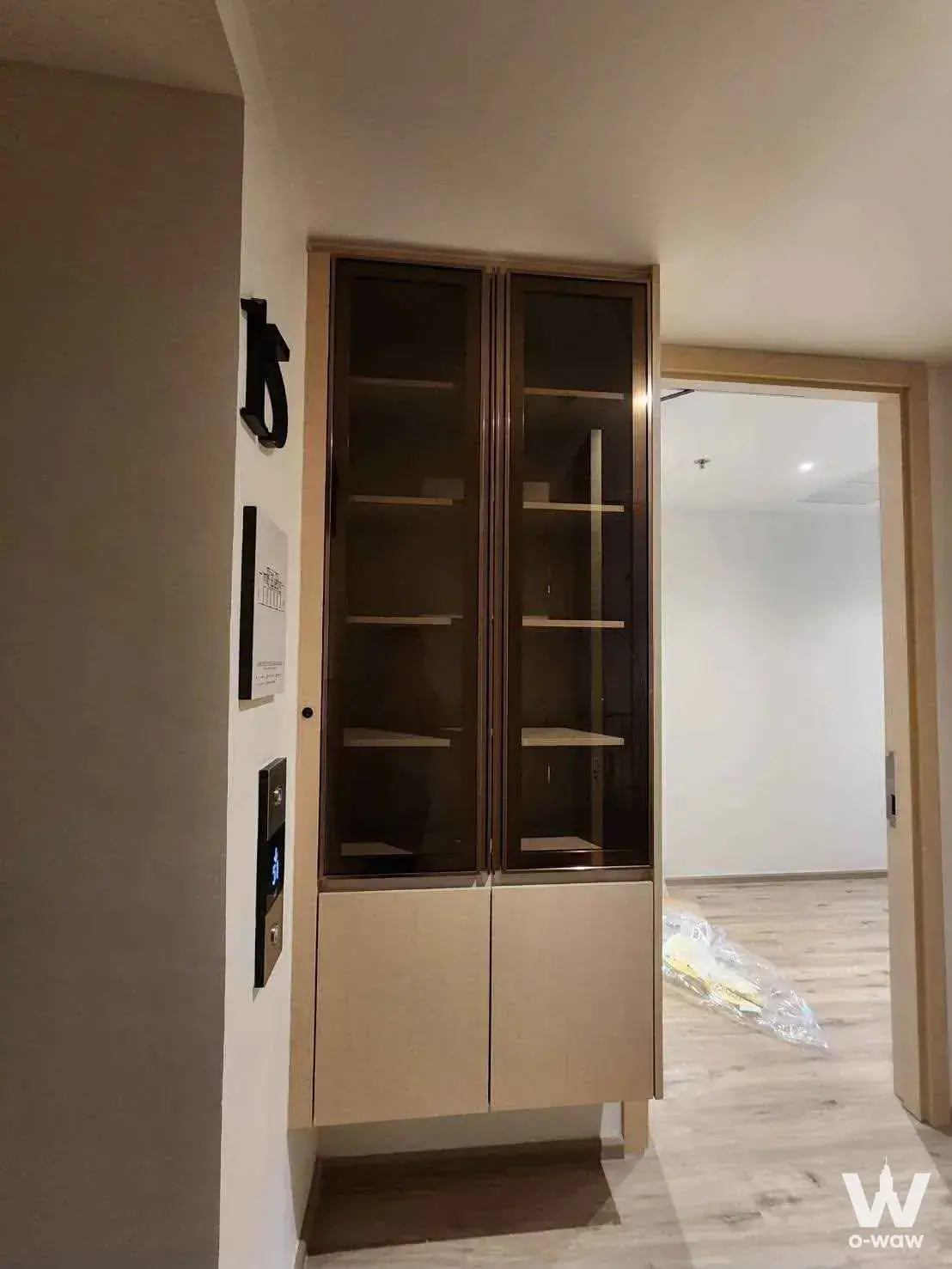Condo with 2 bedrooms for rent at AROM WONGAMAT — photo 5 of 5