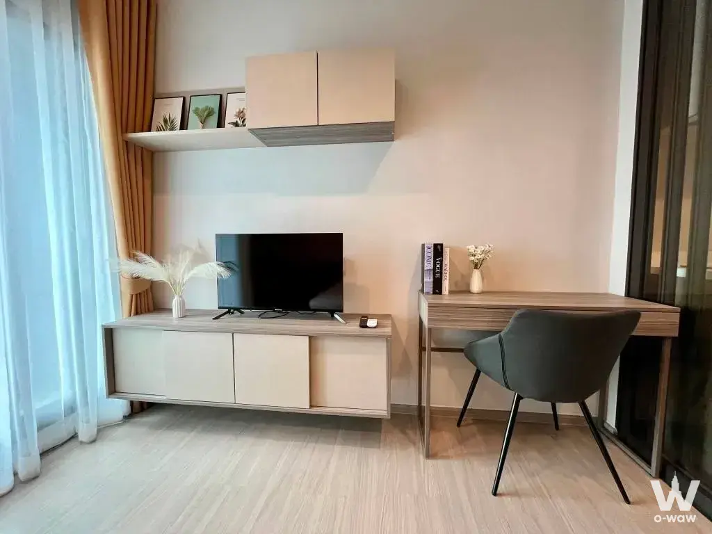 Condo with 1 bedroom for rent at Life Sathorn Sierra — photo 2 of 5