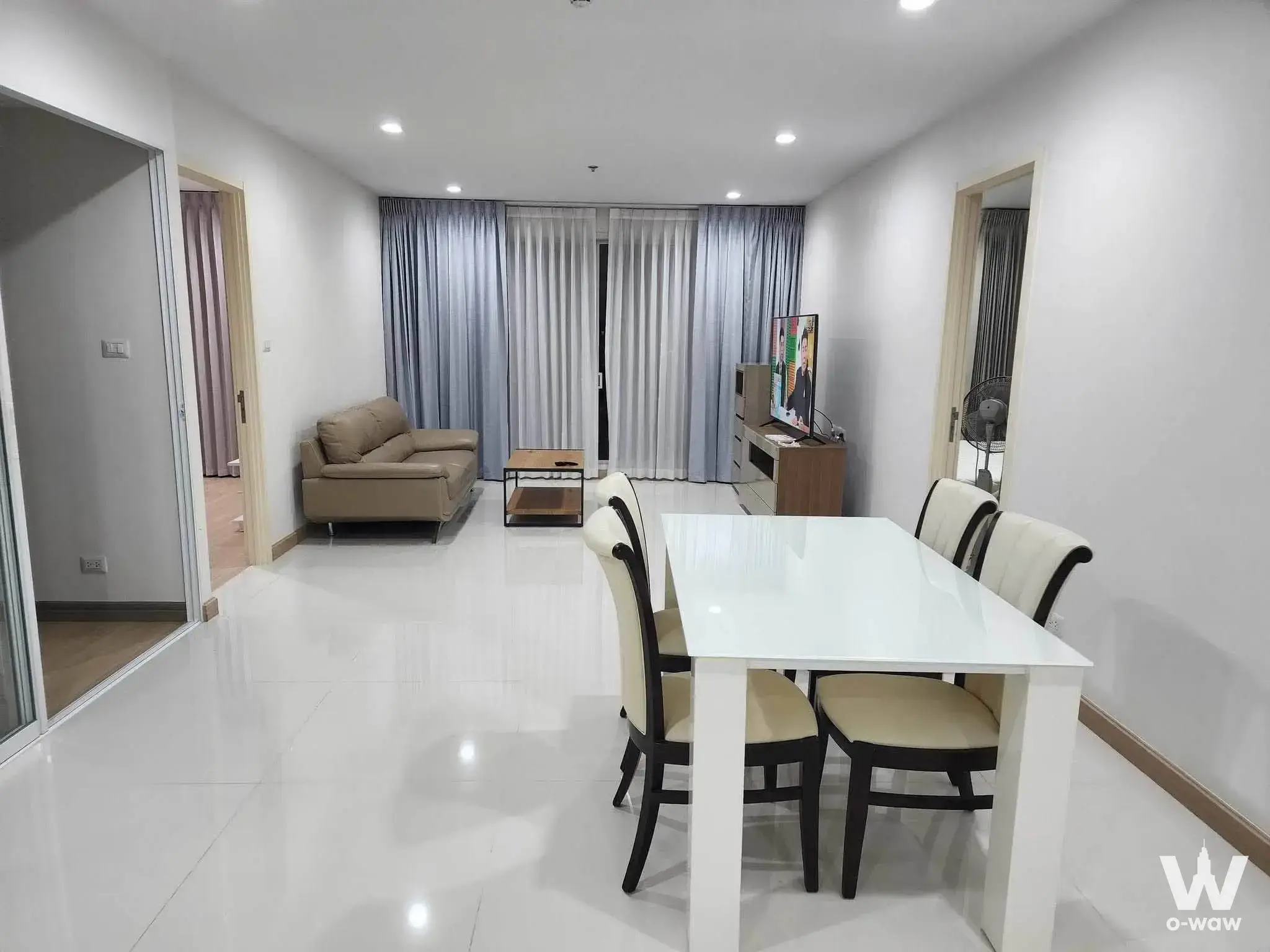 Condo with 2 bedrooms for rent at Near BTS Chong Nonsri Station and BRT Wat Dan Station, close to Chao Phraya River, Central Rama 3, and Terminal 21 Rama 3 — photo 6 of 7