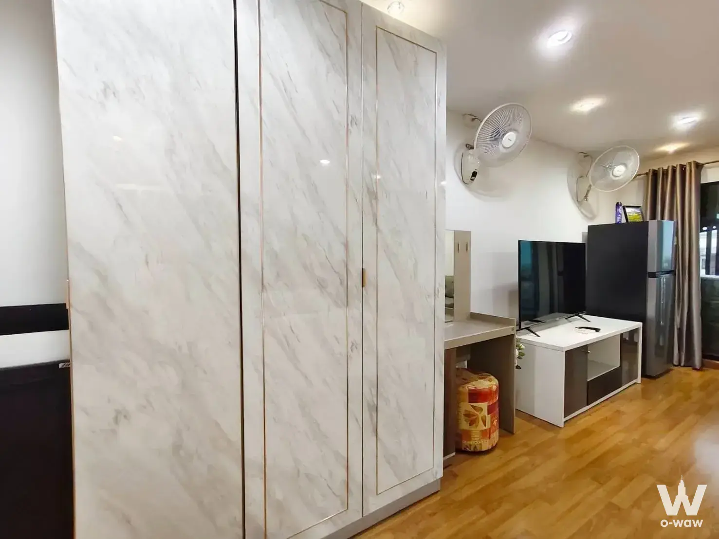 Condo with 1 bedroom for rent at Regent Home 18 — photo 5 of 5