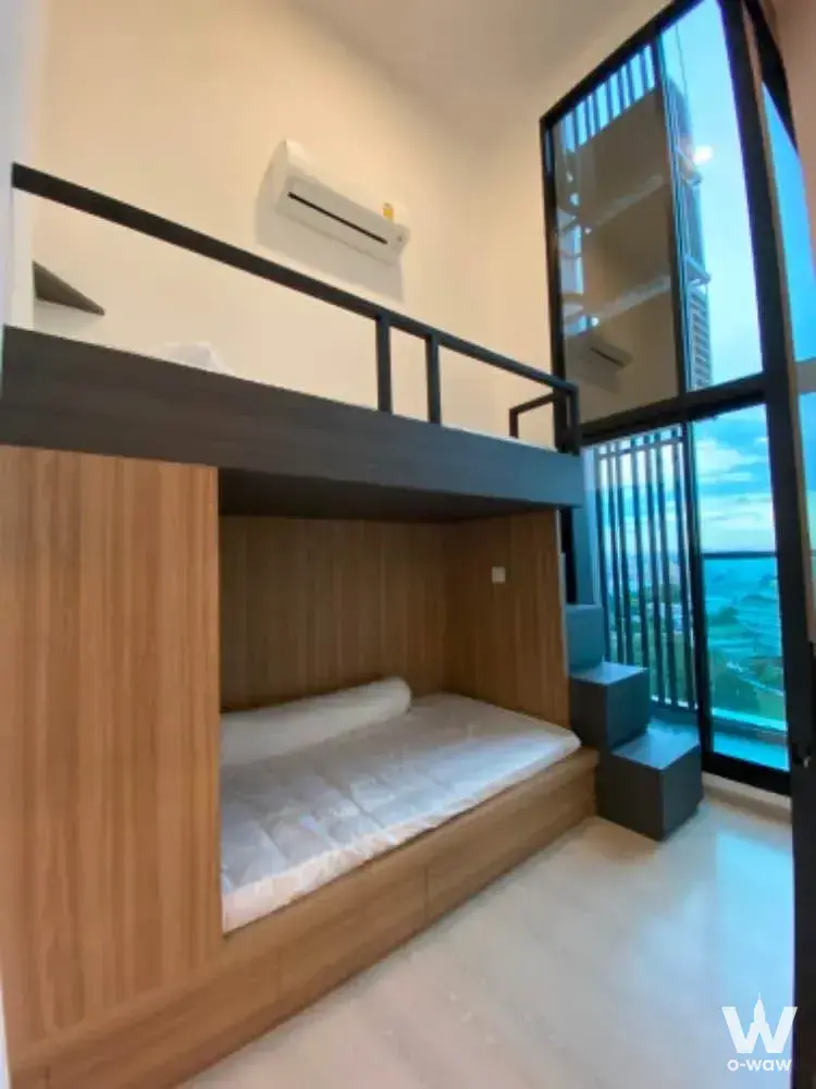 Condo with 2 bedrooms for rent at KnightsBridge Phaholyothin Interchange — photo 1 of 5