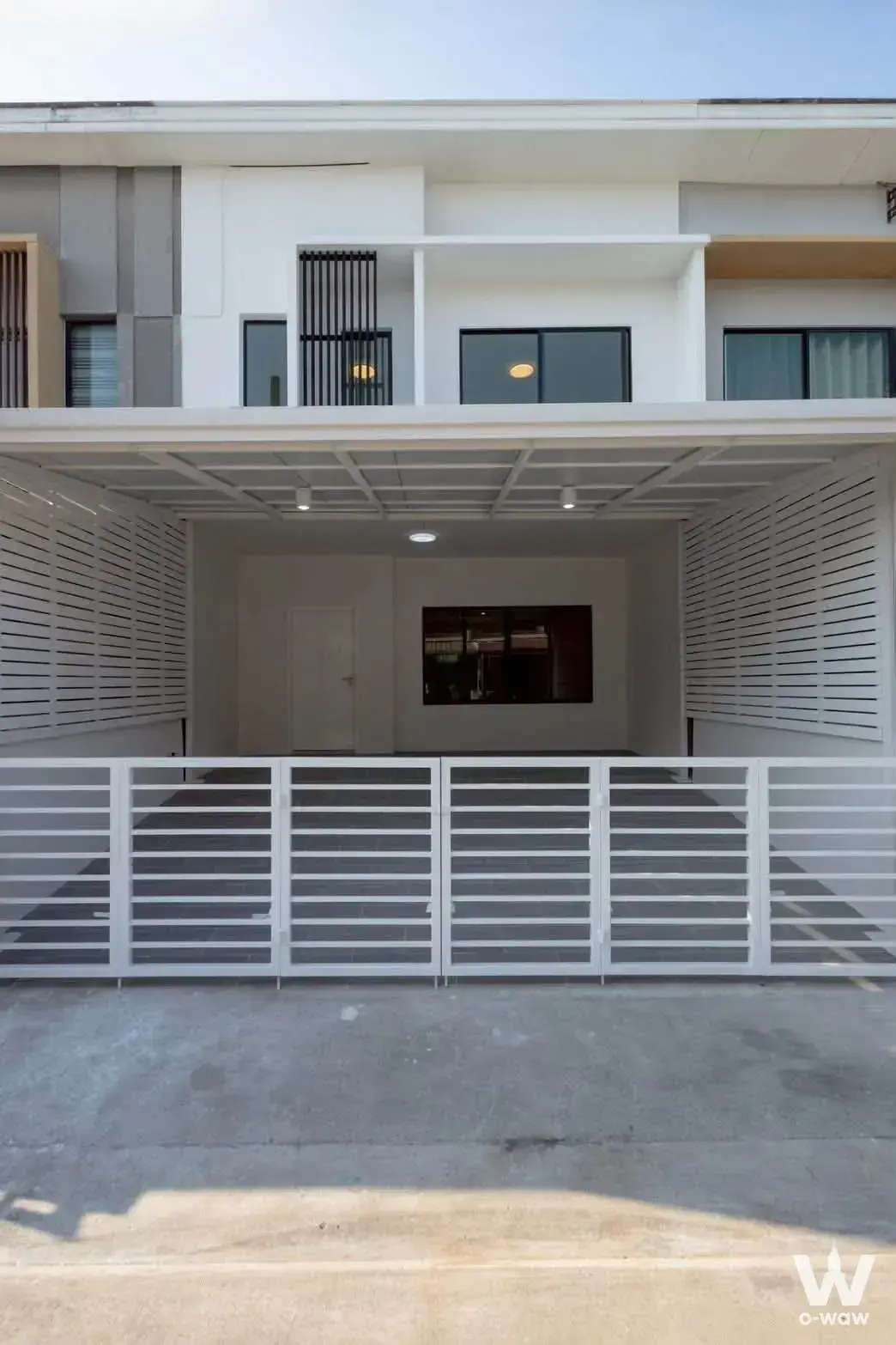 Condo with 3 bedrooms for sale at The Connect 56 Bangna-Wongwaen — photo 1 of 5