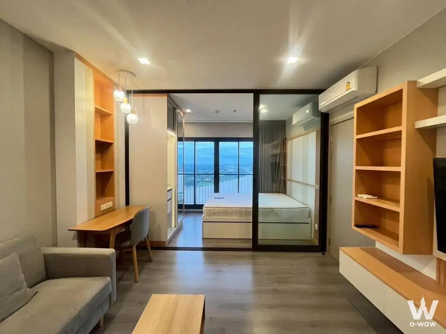 Condo with 1 bedroom for rent at Phra Nakhon Khiao, Bangkok (Near MRT Phra Nakhon Khiao Station) — photo 3 of 4