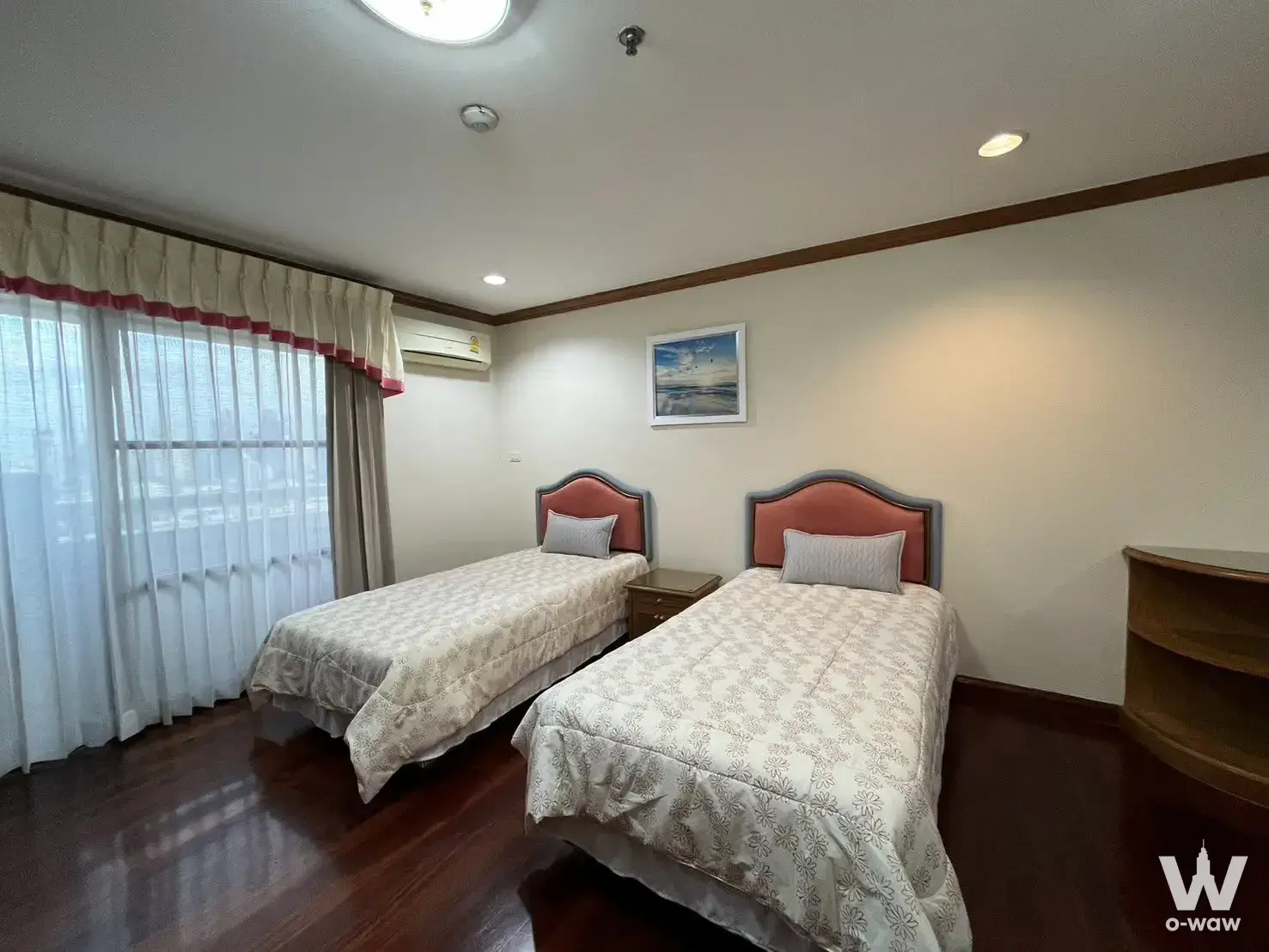 Condo with 2 bedrooms for rent at Baan Suanpetch — photo 5 of 5