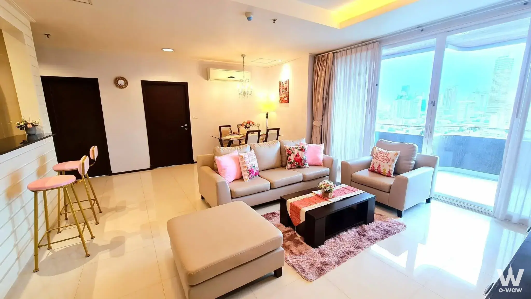 Condo with 2 bedrooms for rent at Piyathip Place Serviced Apartment — photo 1 of 5