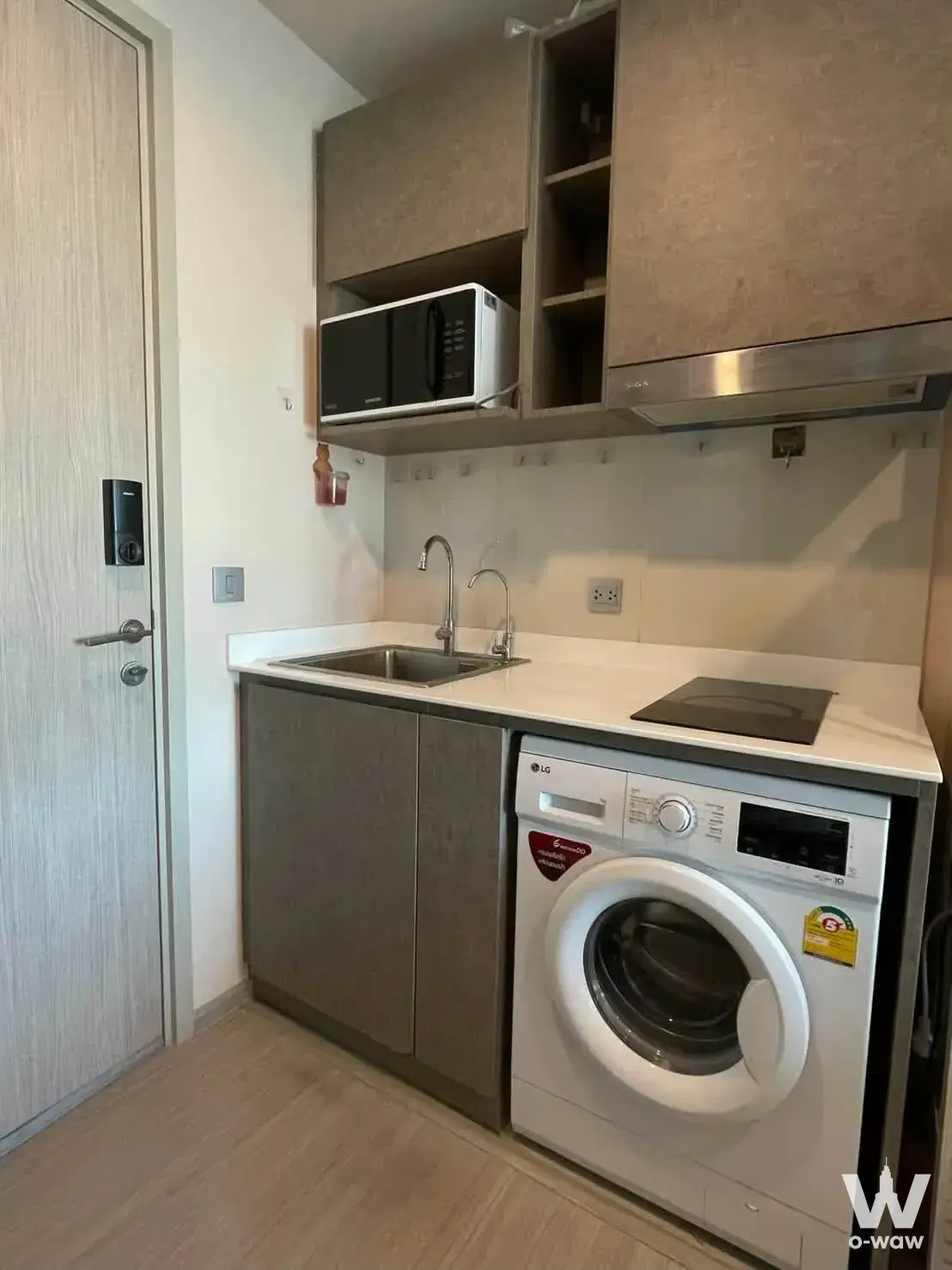 Condo with 1 bedroom for sale at Aspire Erawan Prime — photo 3 of 8