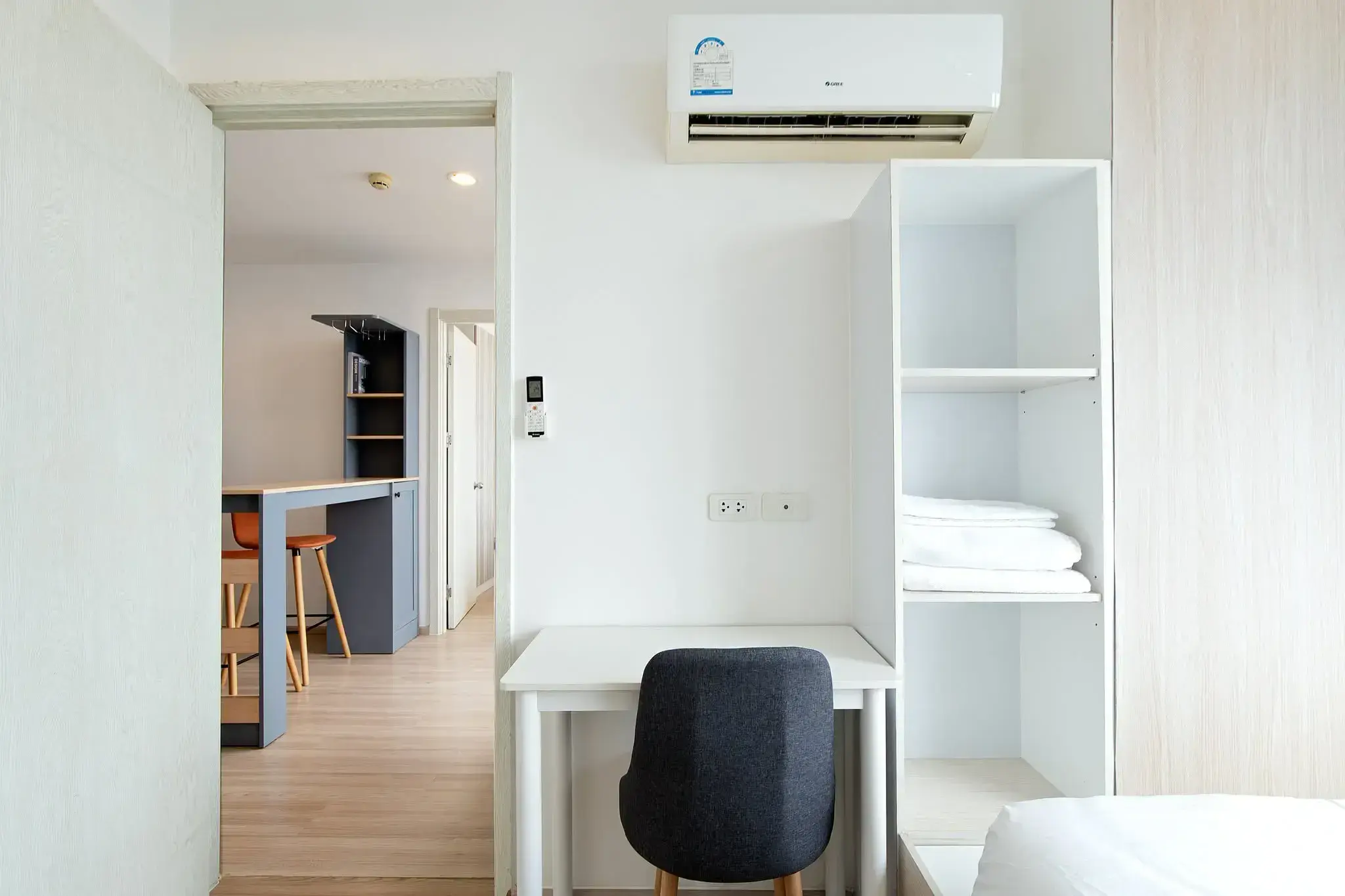 Condo with 2 bedrooms for rent at Artemis Sukhumvit 77 — photo 5 of 5
