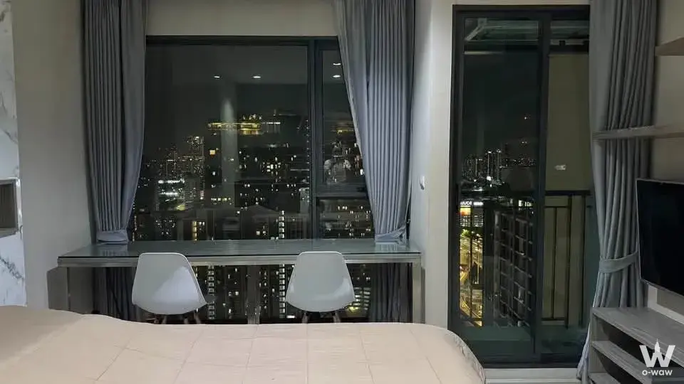 Condo with 1 bedroom for rent at Rhythm Asoke — photo 4 of 5