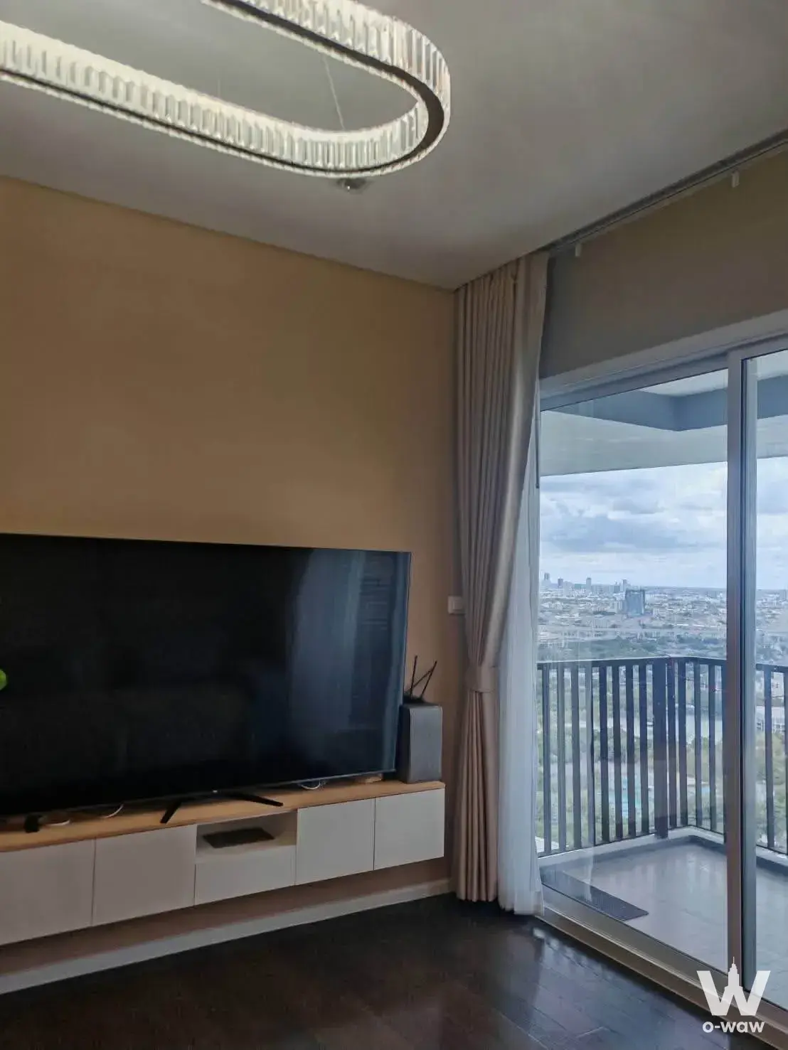Condo with 2 bedrooms for rent at The Saint Residences — photo 3 of 5