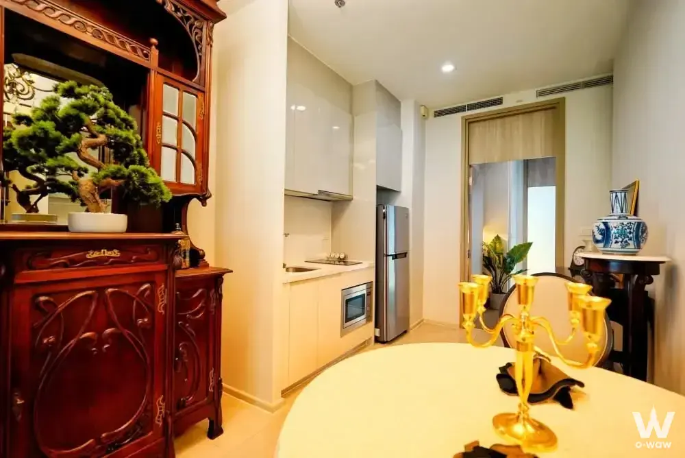Condo with 1 bedroom for rent at Noble Ploenchit — photo 3 of 5