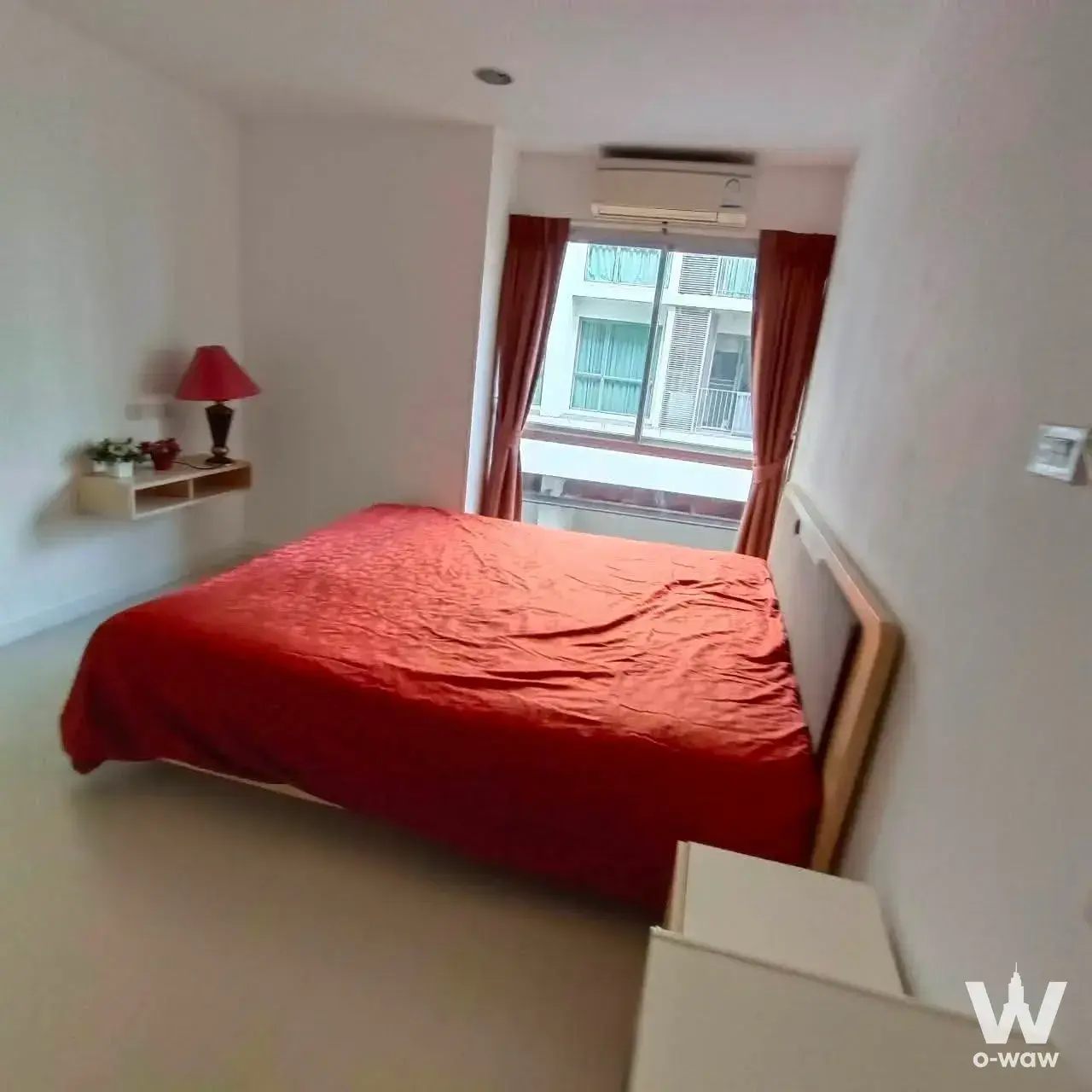 Condo with 1 bedroom for sale at Punnawithi — photo 1 of 5