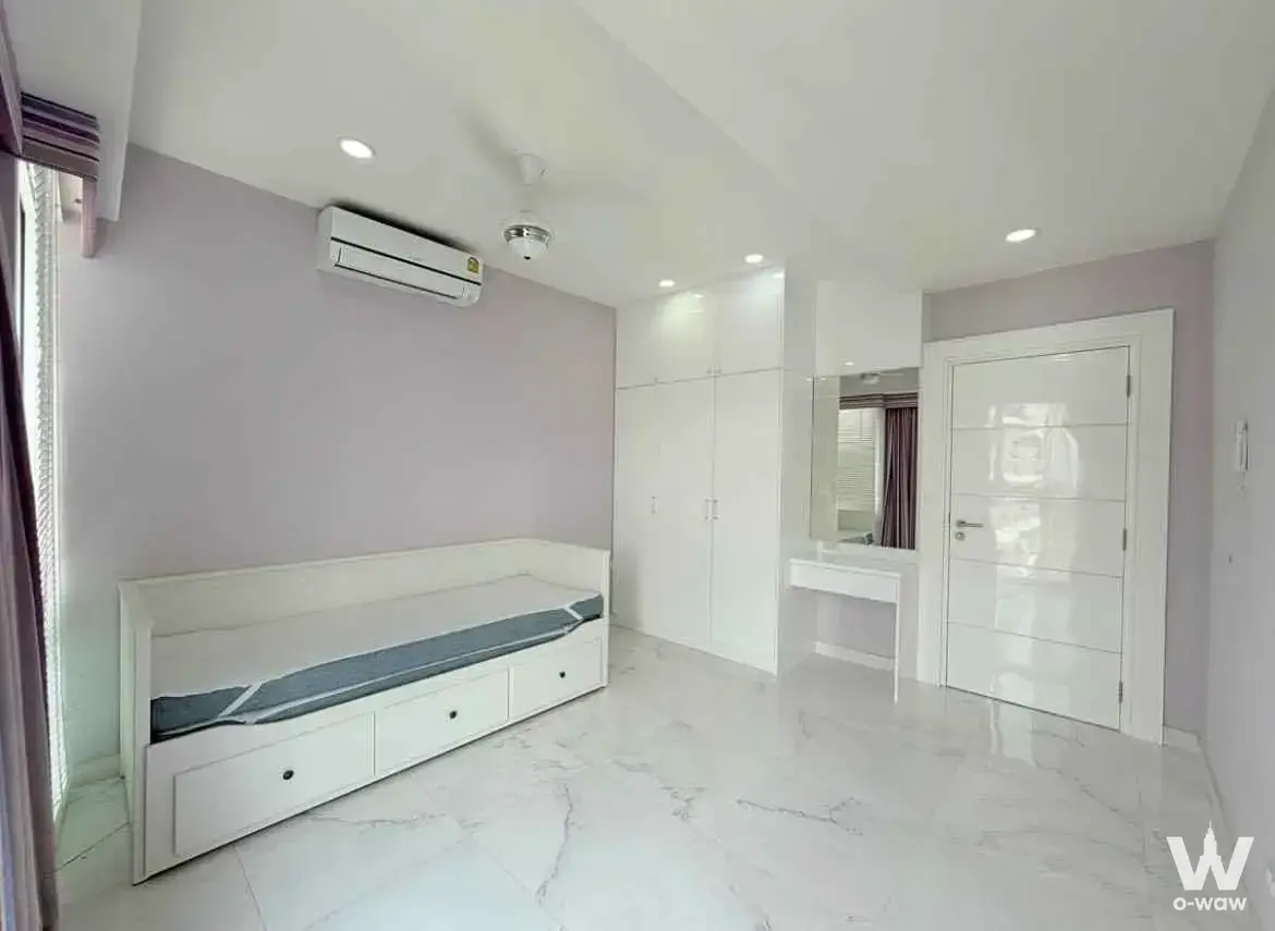 Condo with 3 bedrooms for rent at Atmoz Tropicana Bangna — photo 2 of 5