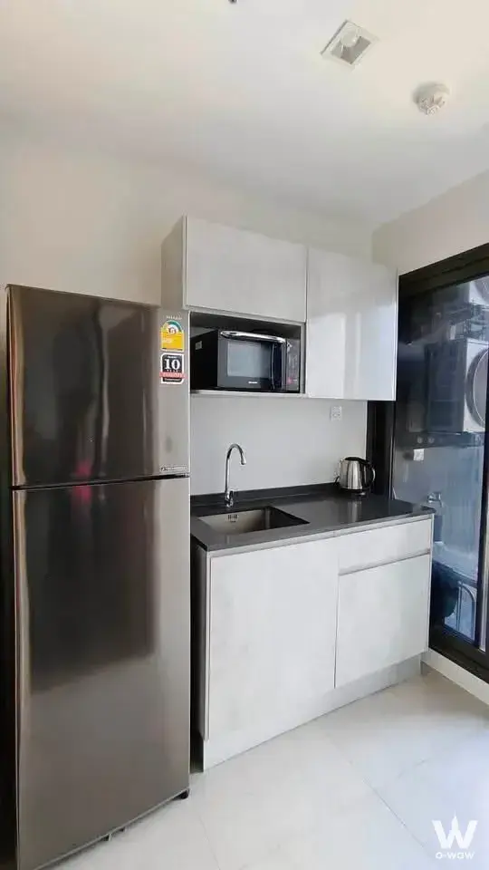 Condo with 1 bedroom for sale at The Politan Rive — photo 3 of 5