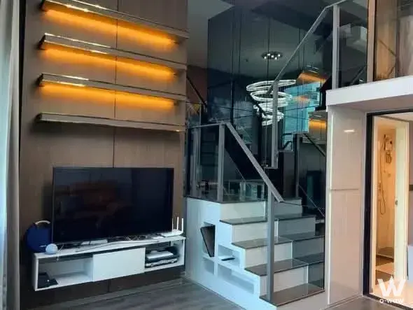 Condo with 1 bedroom for rent at KnightsBridge Space Rama 9 — photo 1 of 5