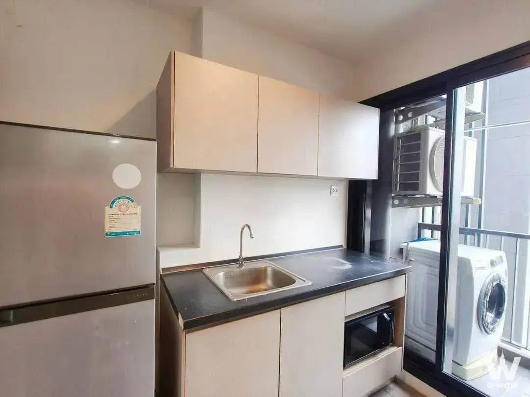 Condo with 1 bedroom for rent at The Politan Rive — photo 2 of 5