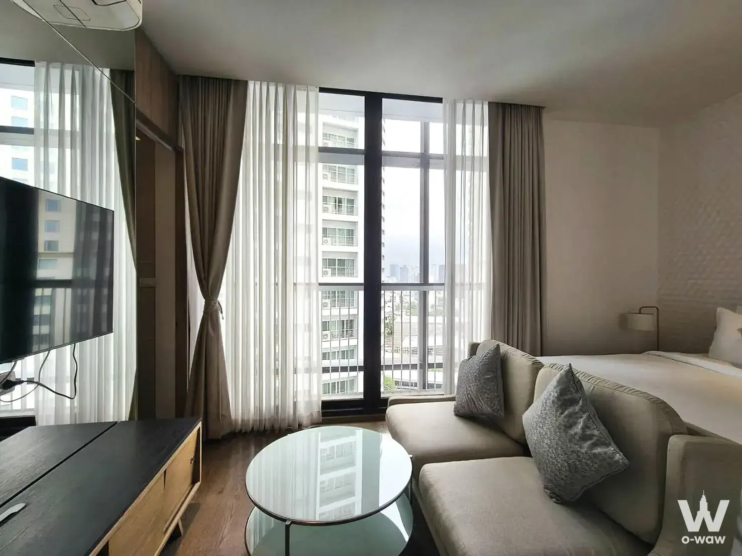 Condo with 1 bedroom for rent at Park Origin Phrom Phong — photo 3 of 5