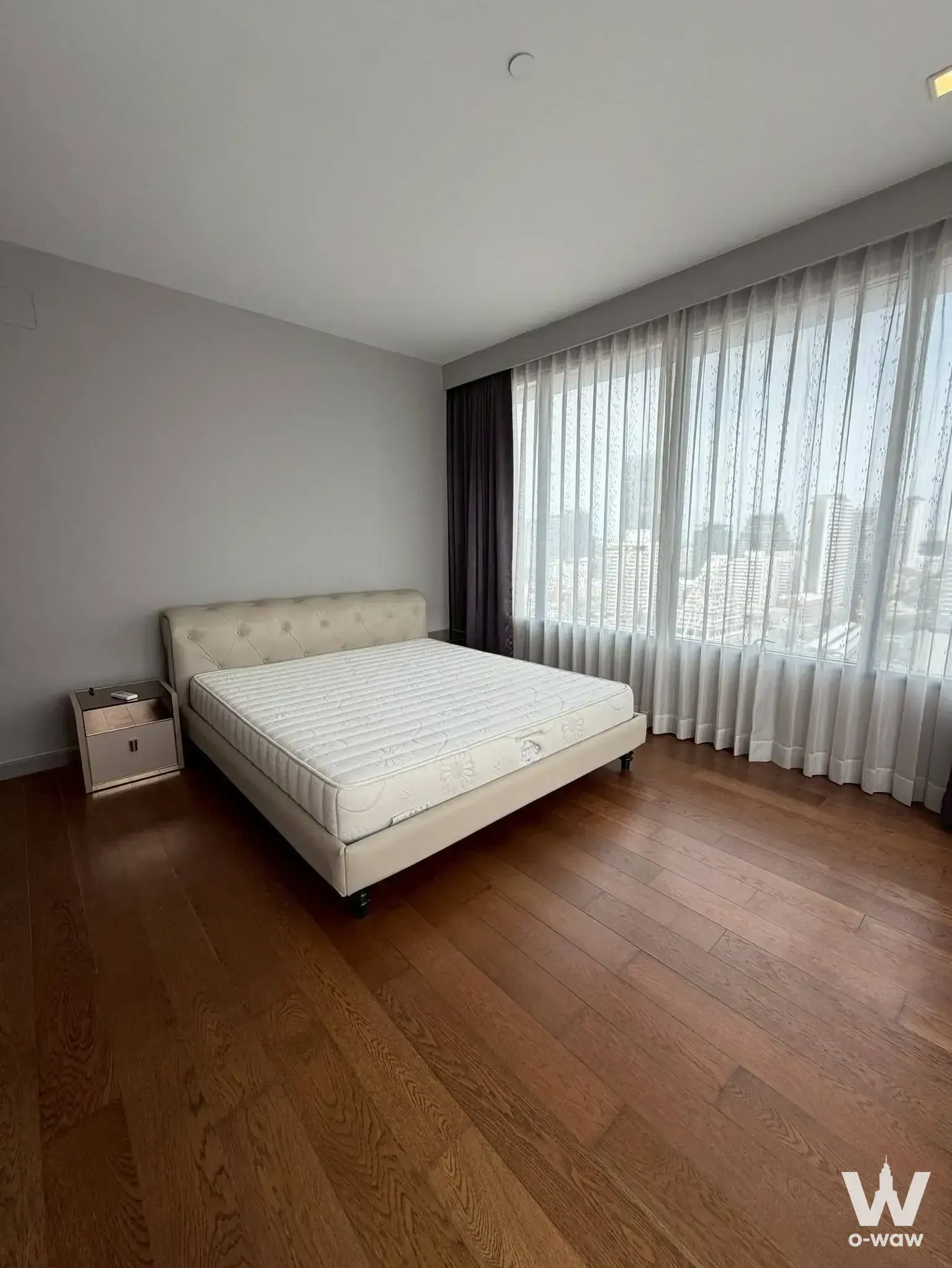 Condo with 2 bedrooms for rent at M Silom — photo 4 of 5