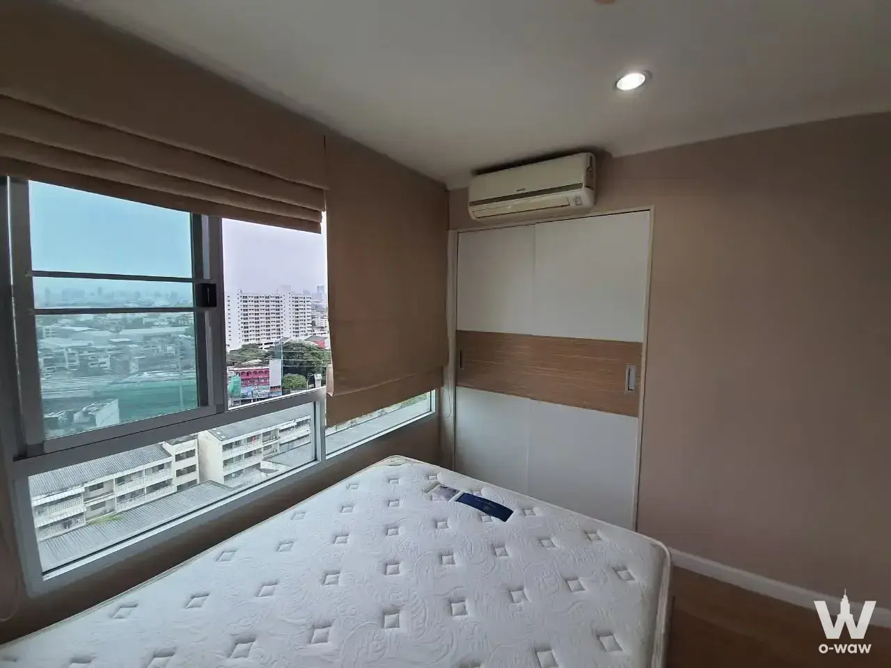 Lat Phrao - Choet Wuttham 4