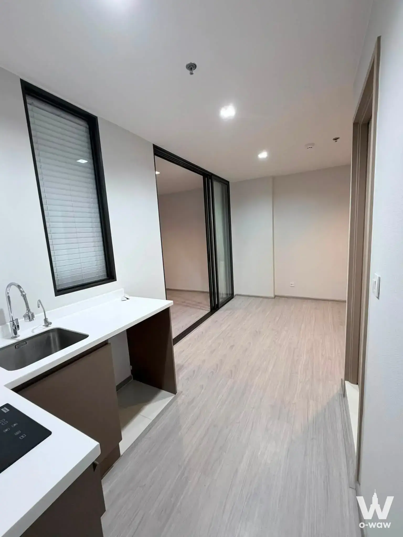Condo with 1 bedroom for sale at Life Sathorn Sierra — photo 4 of 5