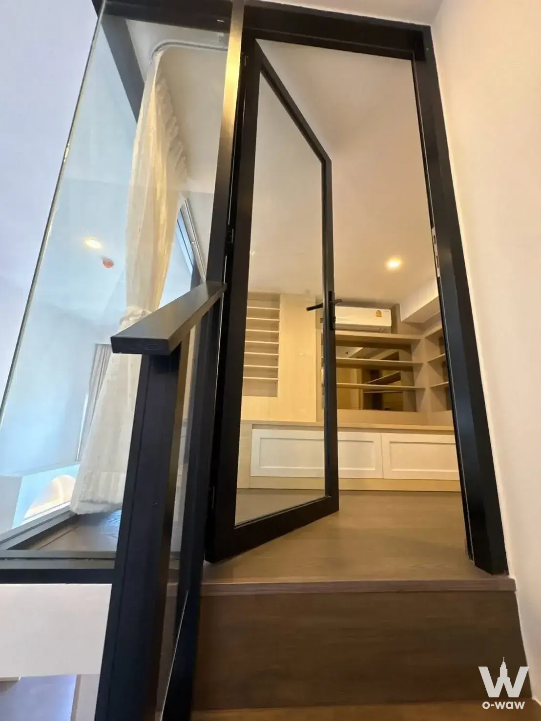 Condo with 2 bedrooms for rent at Park Origin Ratchathewi — photo 1 of 5