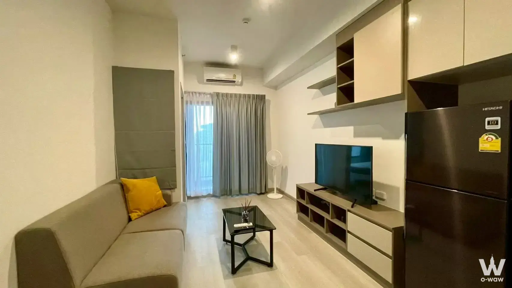 Condo with 1 bedroom for rent at IDEO Rama 9 - Asoke — photo 1 of 3