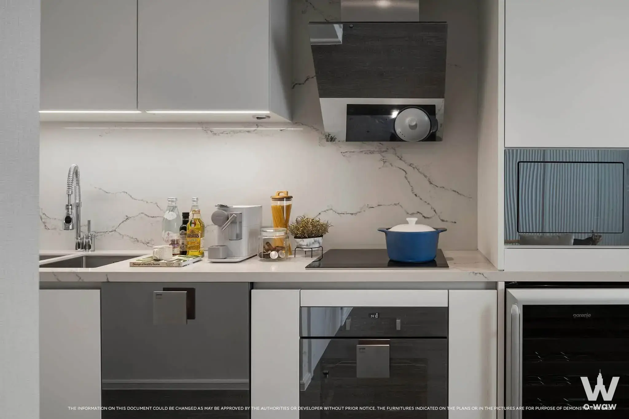 Condo with 2 bedrooms for sale at MUNIQ Sukhumvit 23 — photo 3 of 5