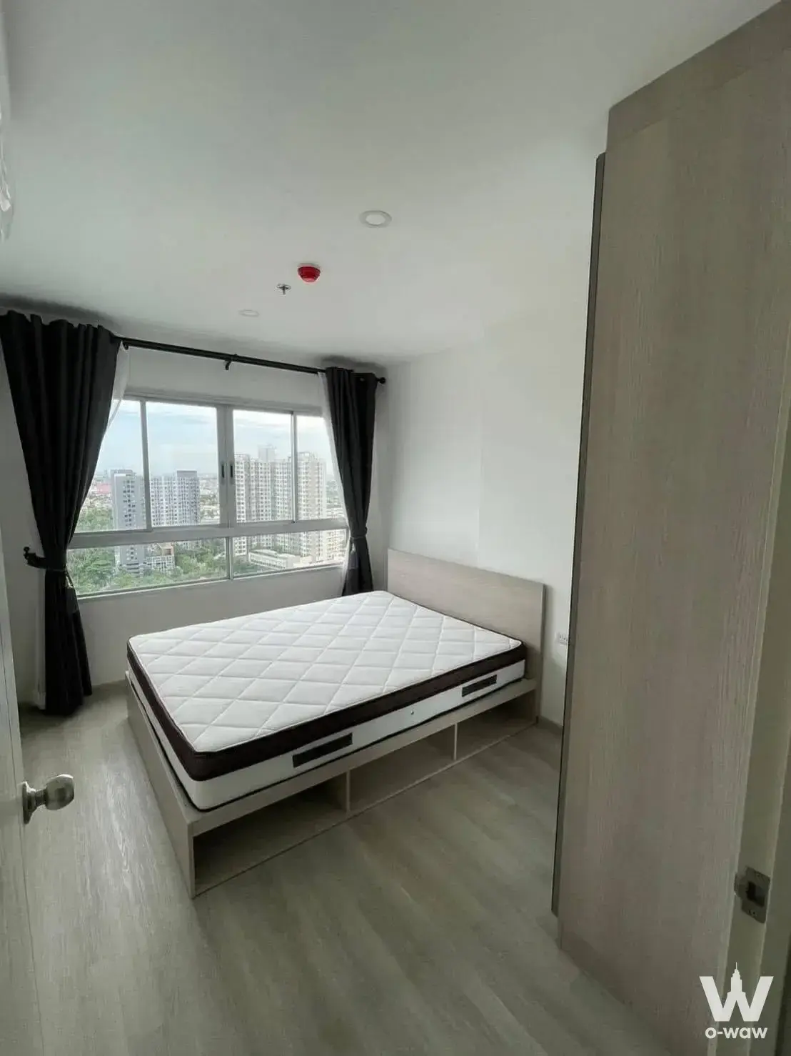 Condo with 1 bedroom for rent at Elio Sathorn-Wutthakat — photo 1 of 5