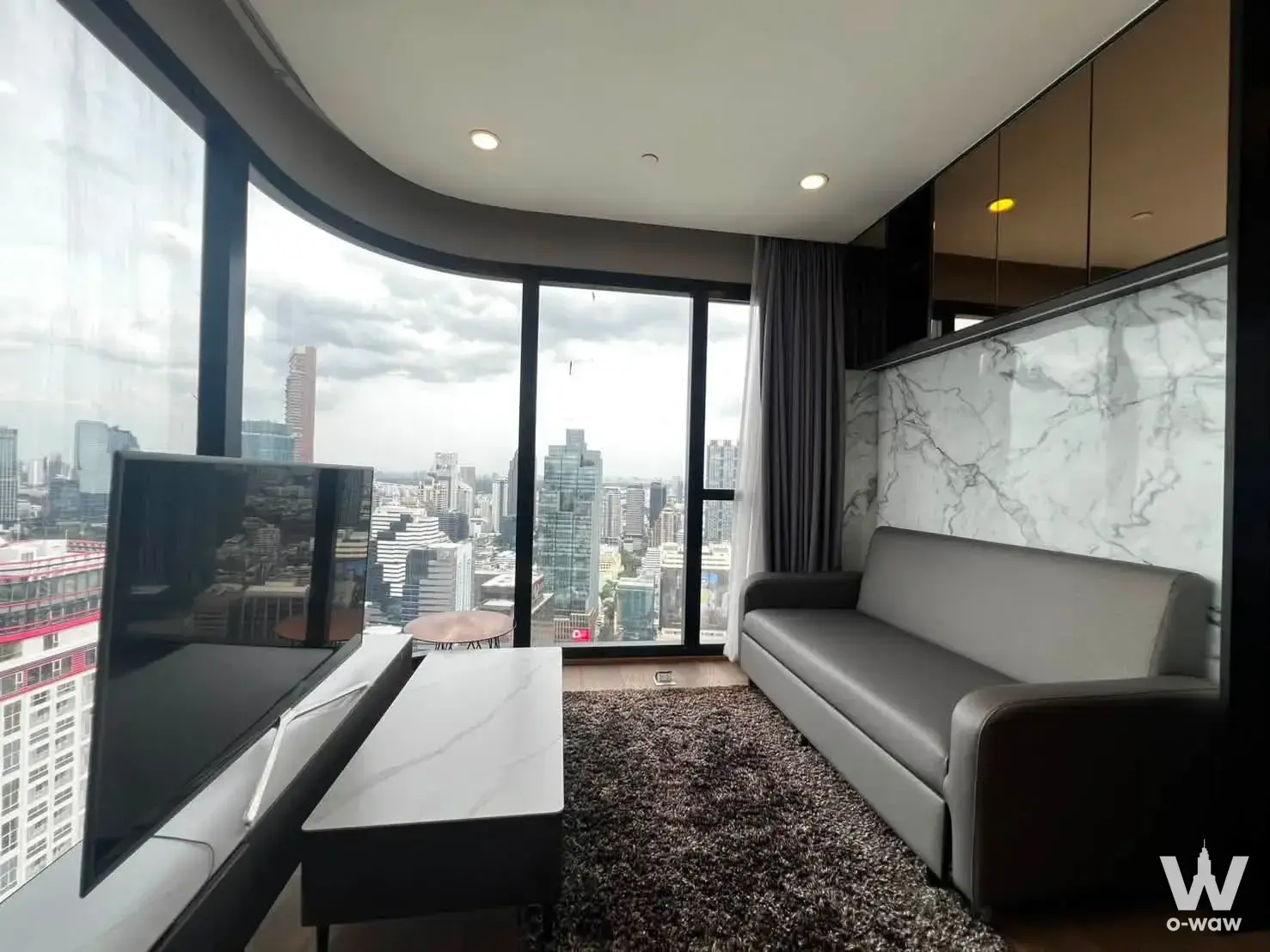 Condo with 2 bedrooms for rent at Ashton Chula-Silom — photo 4 of 5