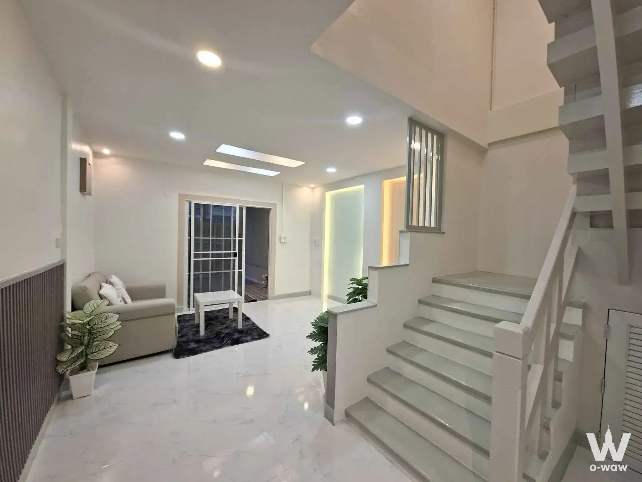 Condo with 3 bedrooms for sale at The Park Condominium — photo 3 of 5