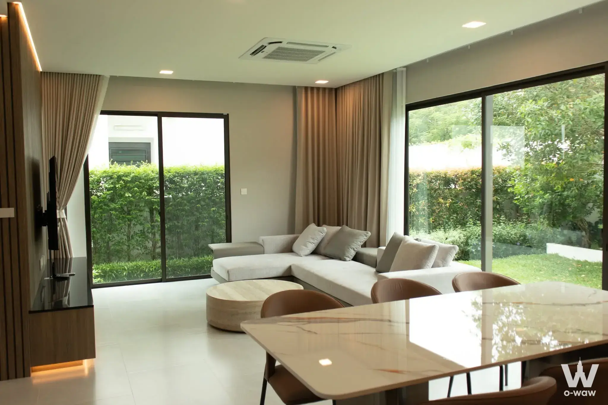 House with 4 bedrooms for rent at Mantana Bangna Km.15 — photo 2 of 5