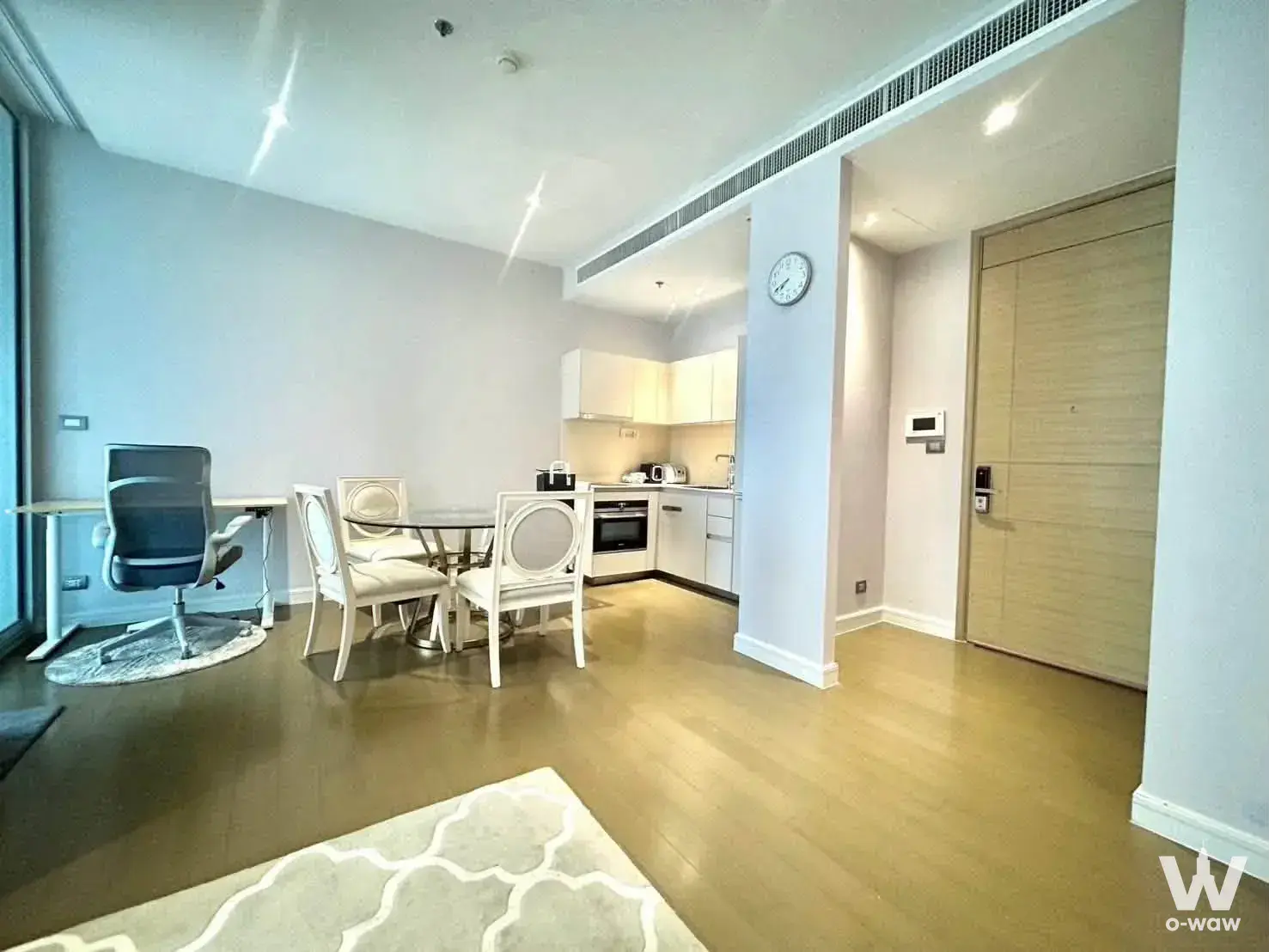 Condo with 1 bedroom for rent at Magnolias Ratchadamri Boulevard — photo 2 of 5