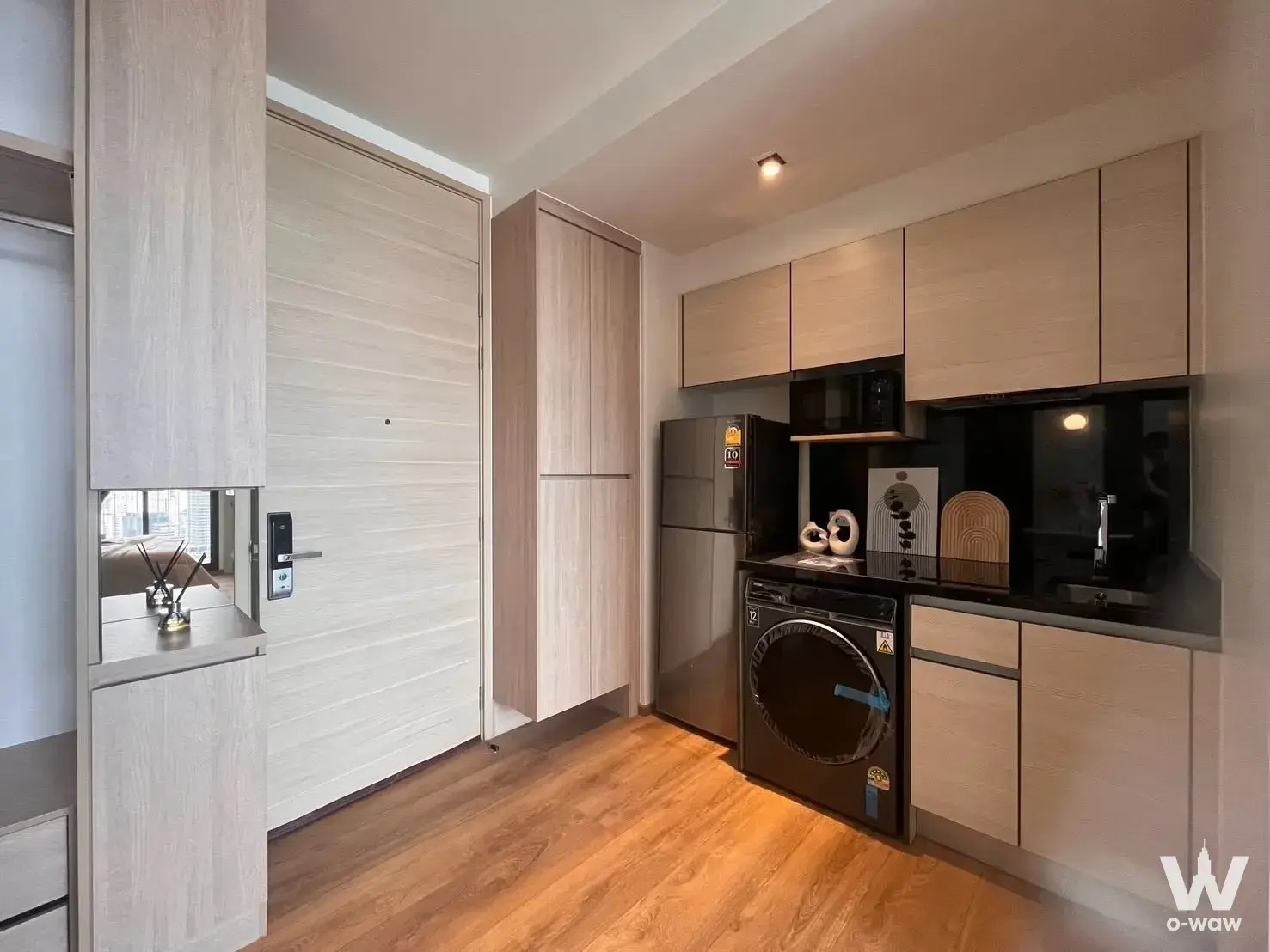 Condo with 1 bedroom for rent at Park Origin Phrom Phong — photo 3 of 5
