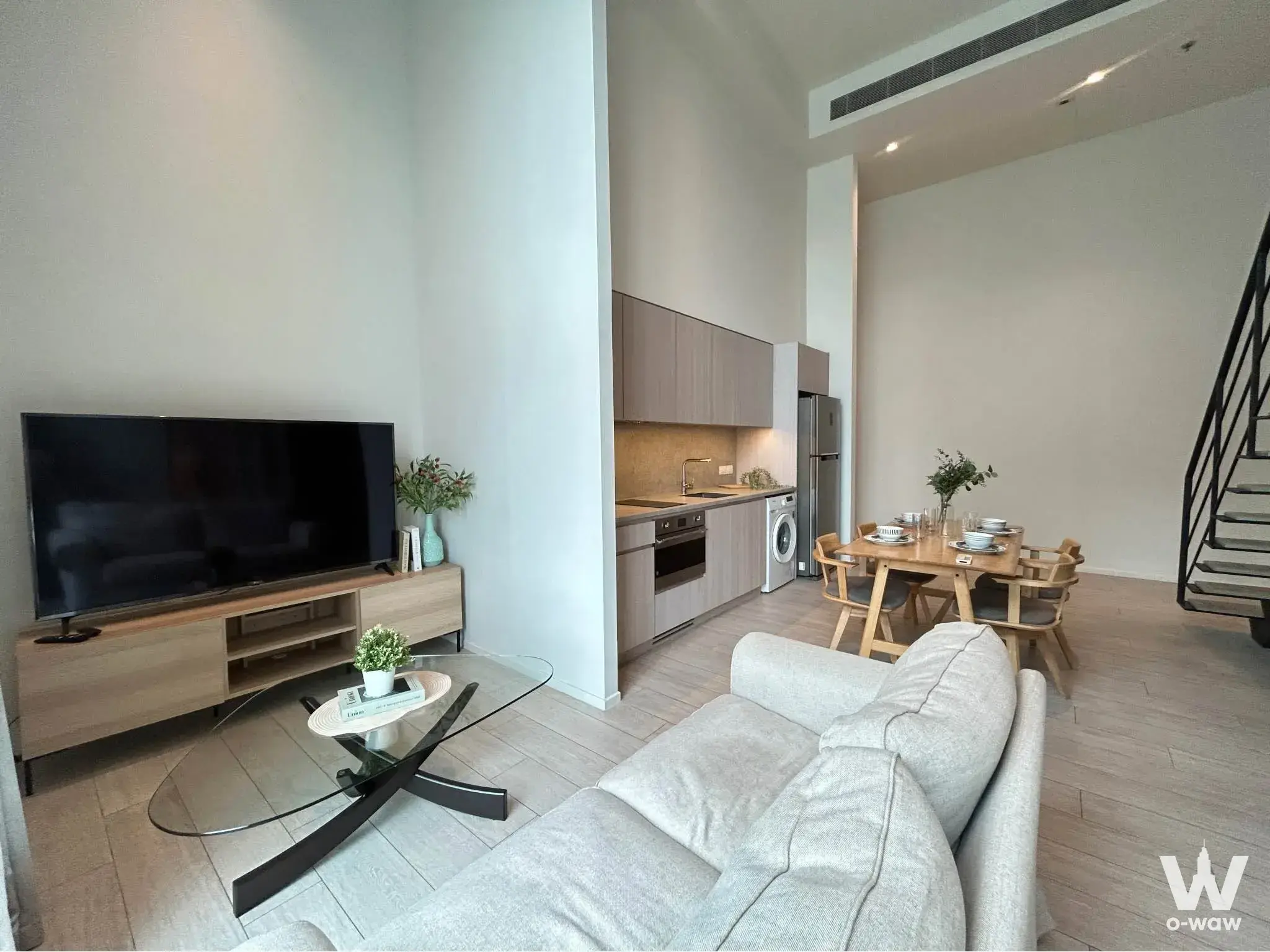 Condo with 2 bedrooms for rent at Silom Condominium — photo 2 of 5