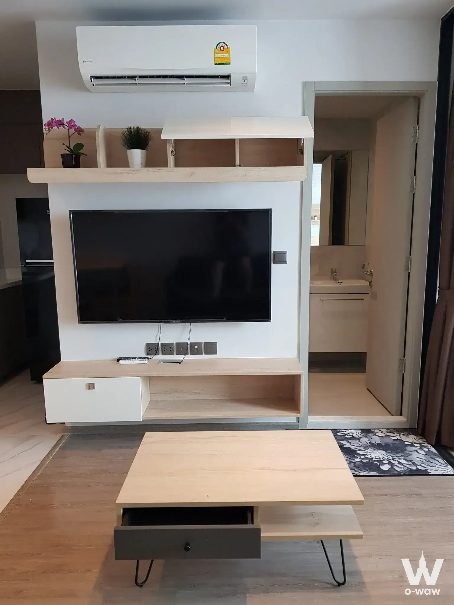 Condo with 1 bedroom for sale at Rhythm Ekkamai — photo 3 of 5