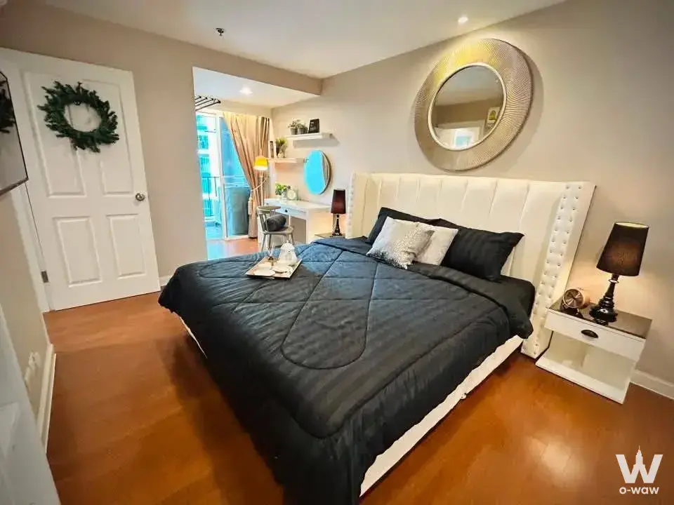 Condo with 3 bedrooms for rent at Belle Grand Rama 9 — photo 3 of 7